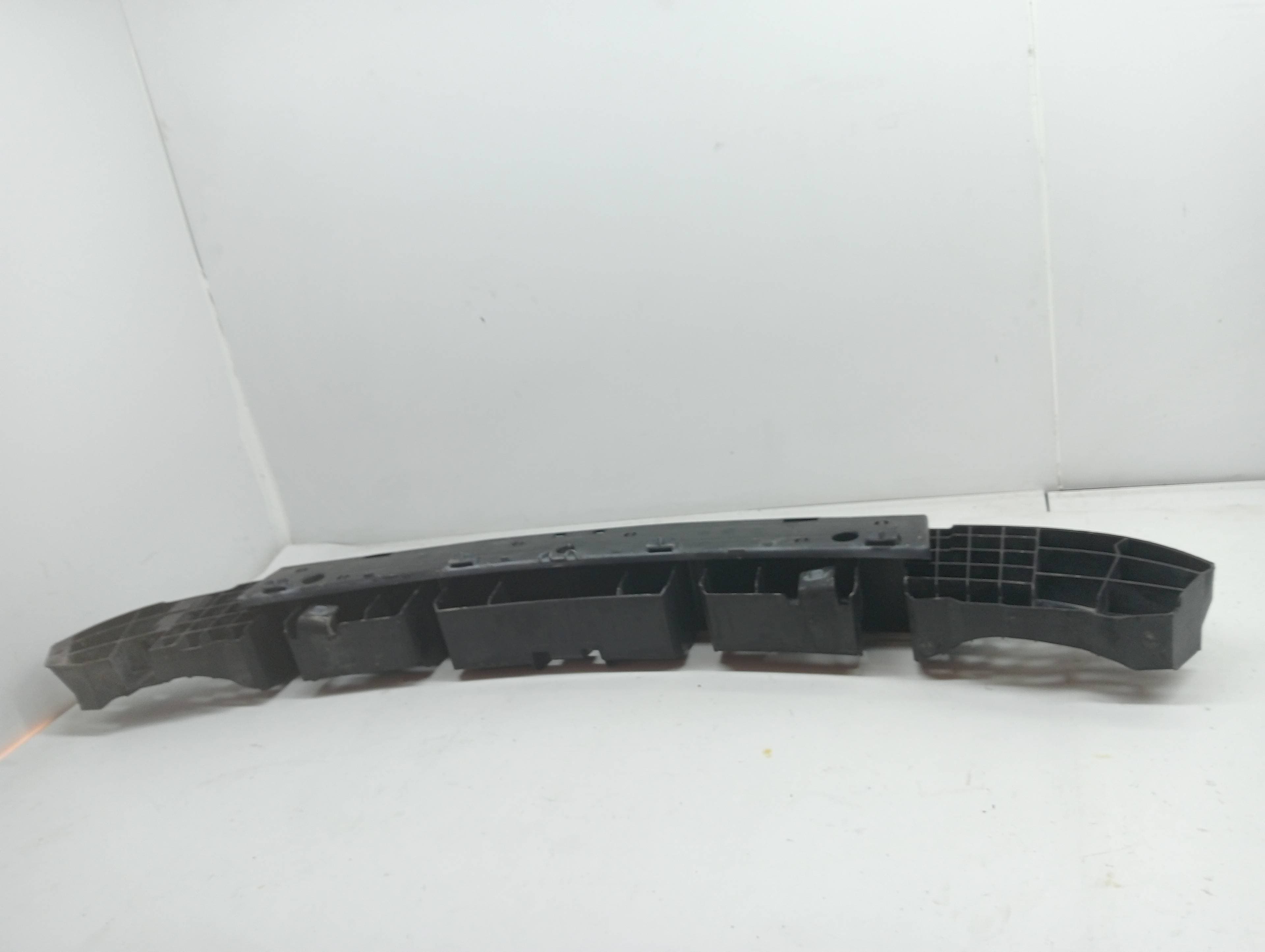 Refuerzo paragolpes trasero RENAULT LAGUNA III 3
