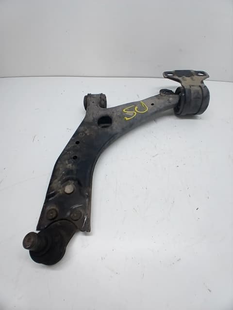 Brazo suspension inferior delantero izquierdo FORD FOCUS