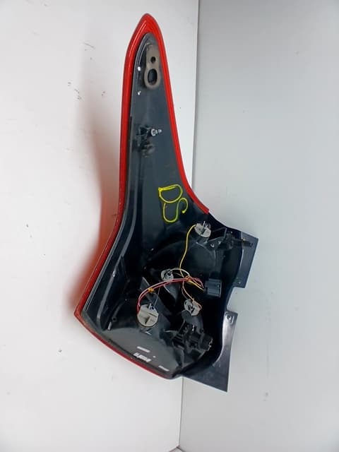 Piloto trasero derecho FORD FOCUS 4