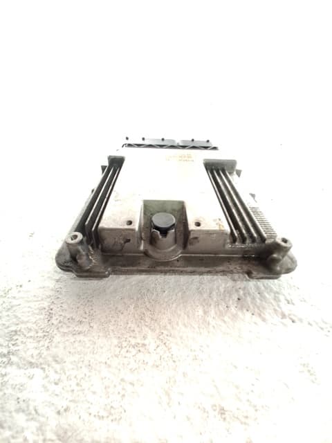 Centralita motor uce CHRYSLER SEBRING (JR) 2