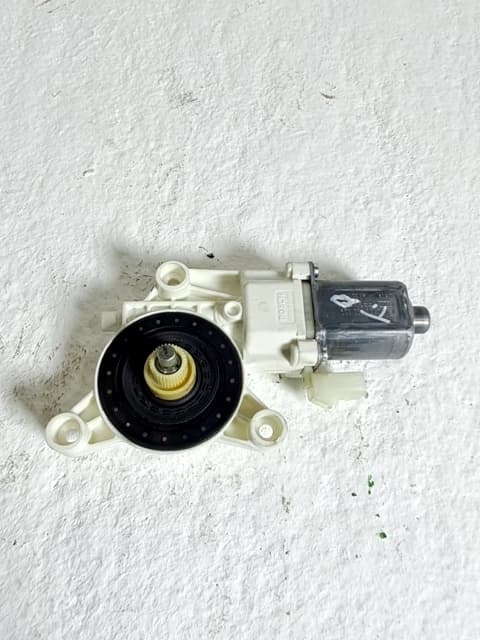 Motor elevalunas trasero derecho CHRYSLER SEBRING (JR)
