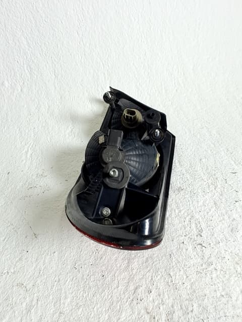 Piloto trasero izquierdo CHRYSLER SEBRING (JR) 2