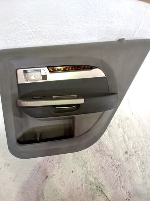 Guarnecido puerta trasera derecha CHRYSLER SEBRING (JR)