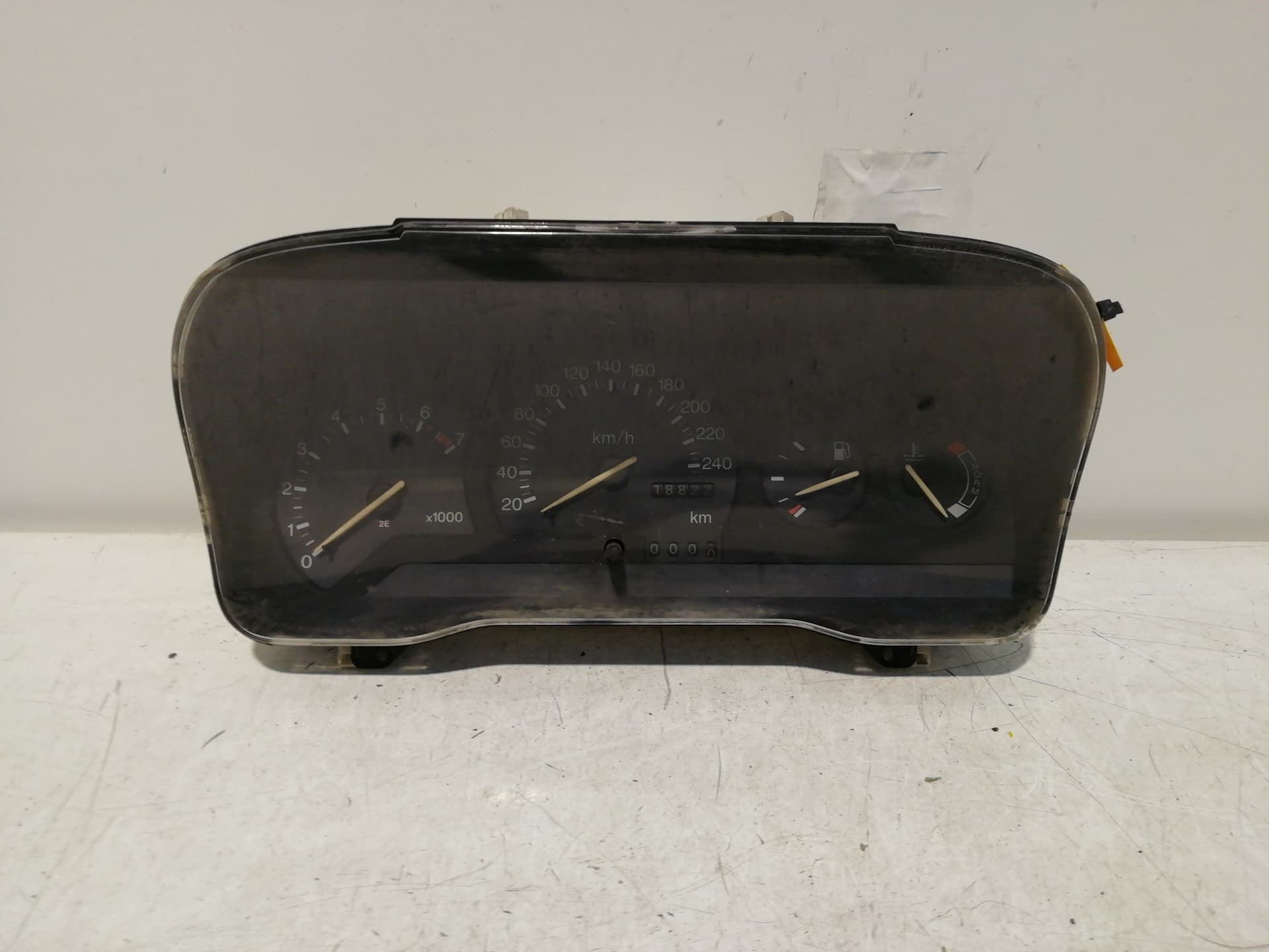 Cuadro instrumentos FORD ESCORT BERLINA