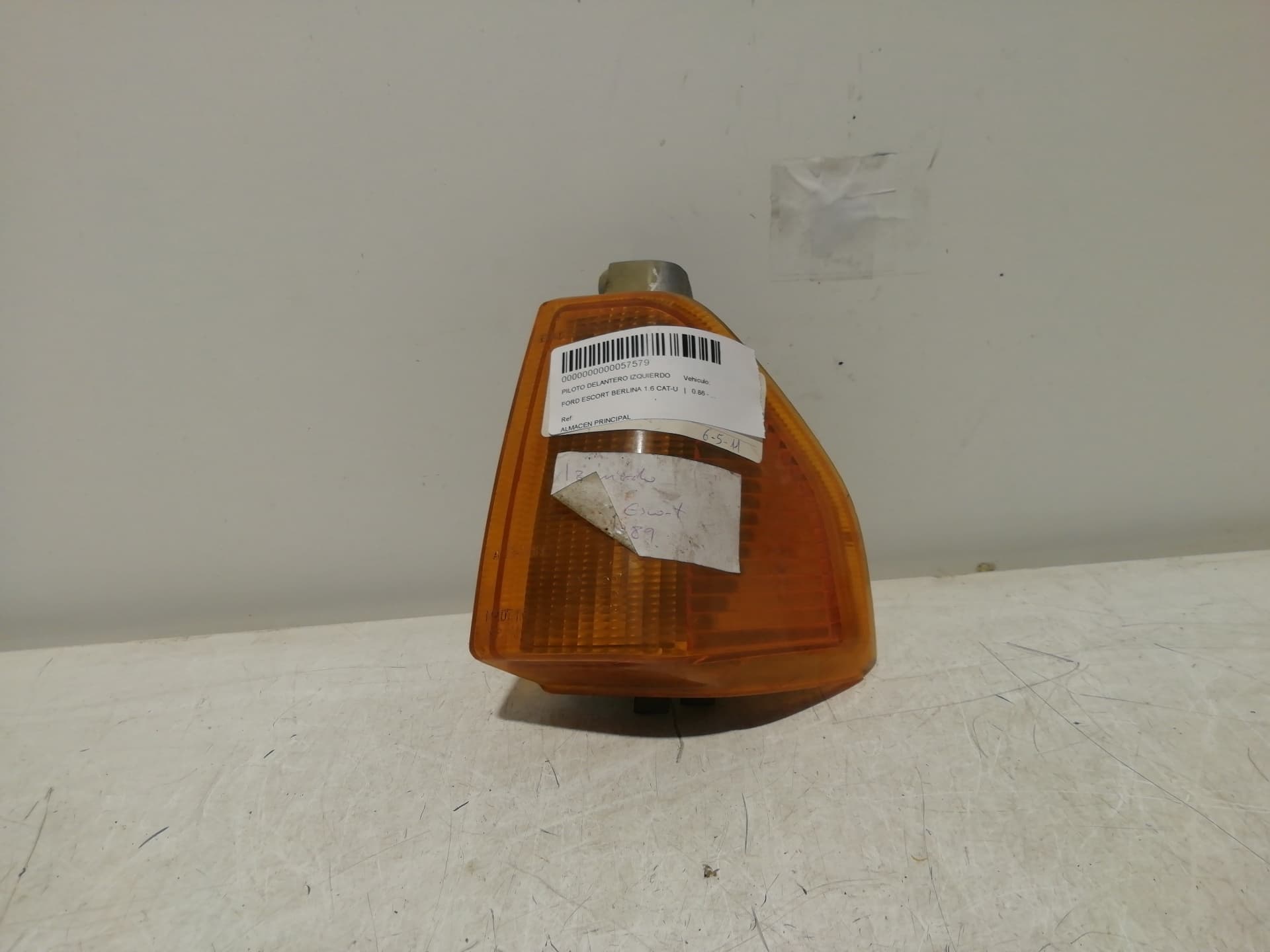 Recambio FORD ESCORT BERLINA ref. 6136490