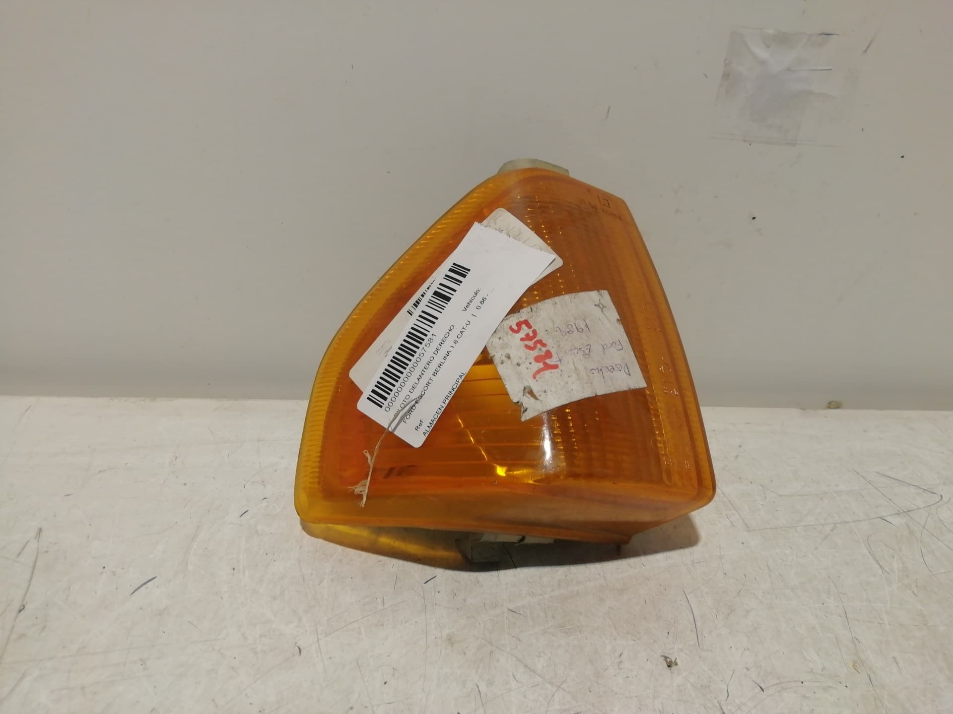 Recambio FORD ESCORT BERLINA ref. 6136488