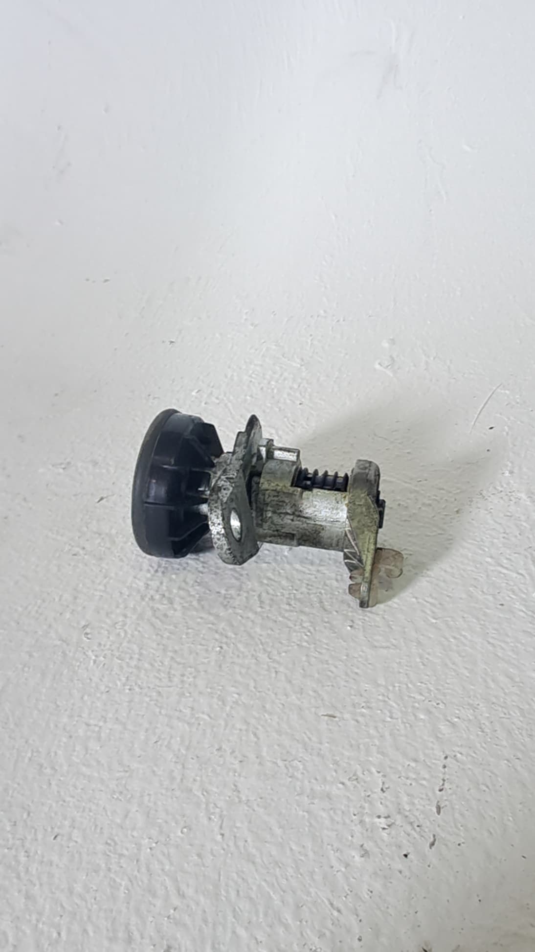 Bombin porton trasero FIAT STILO 3