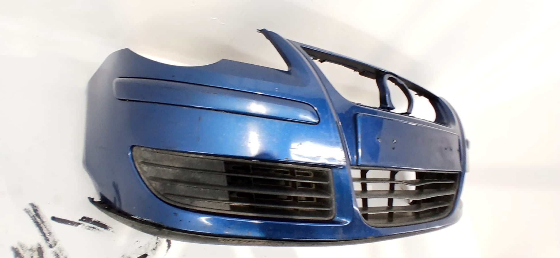 Paragolpes delantero VOLKSWAGEN POLO (9N1) 5