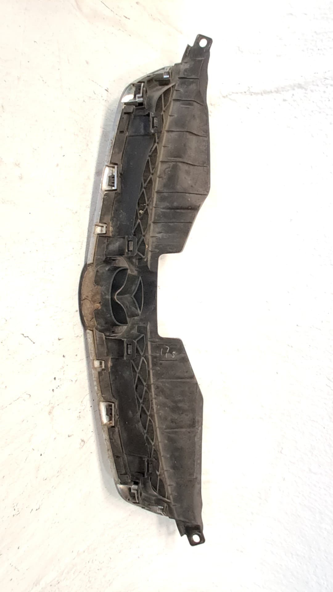 Rejilla delantera MAZDA 5 BERL 2