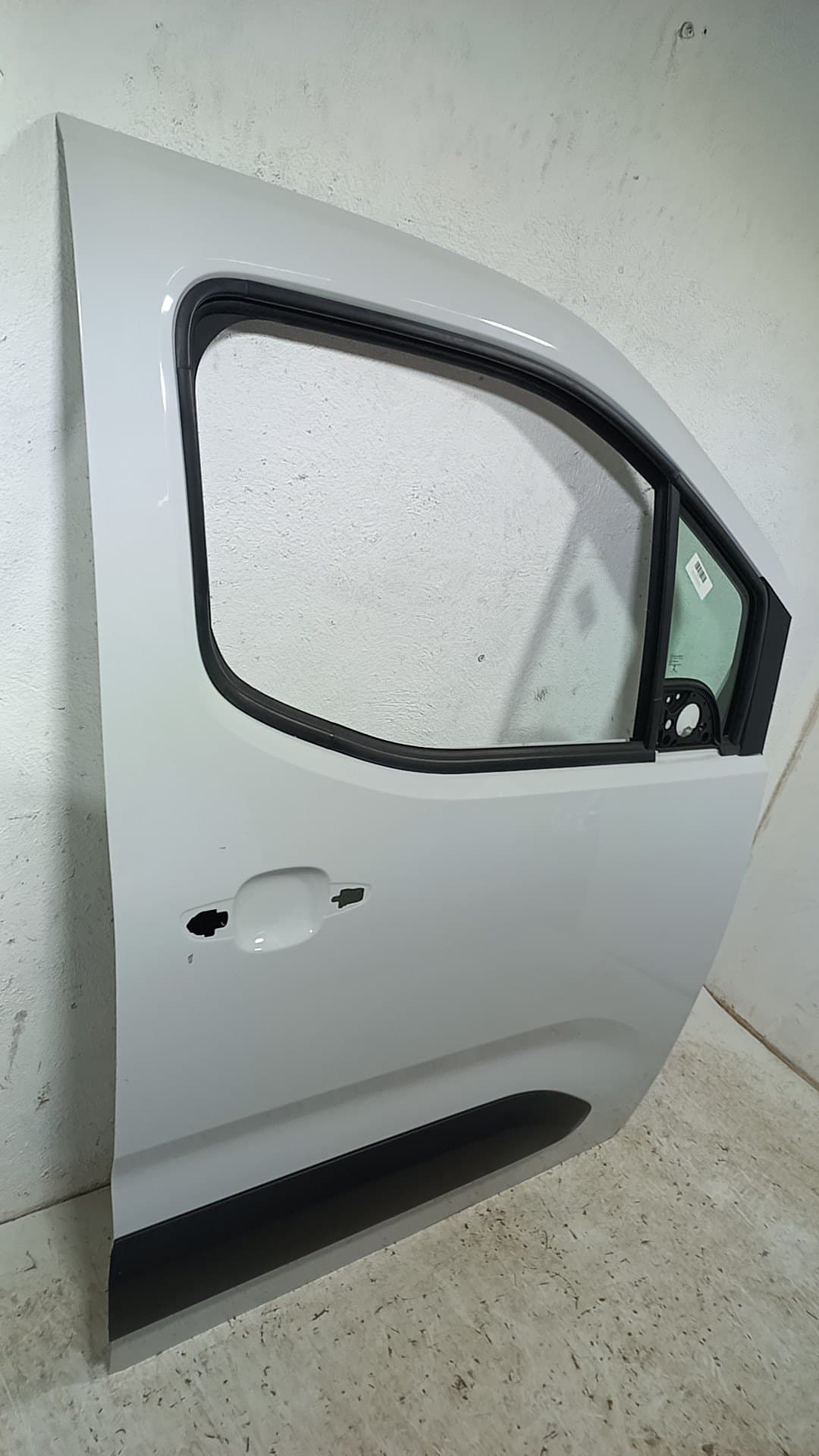 Puerta delantera derecha CITROEN BERLINGO 4