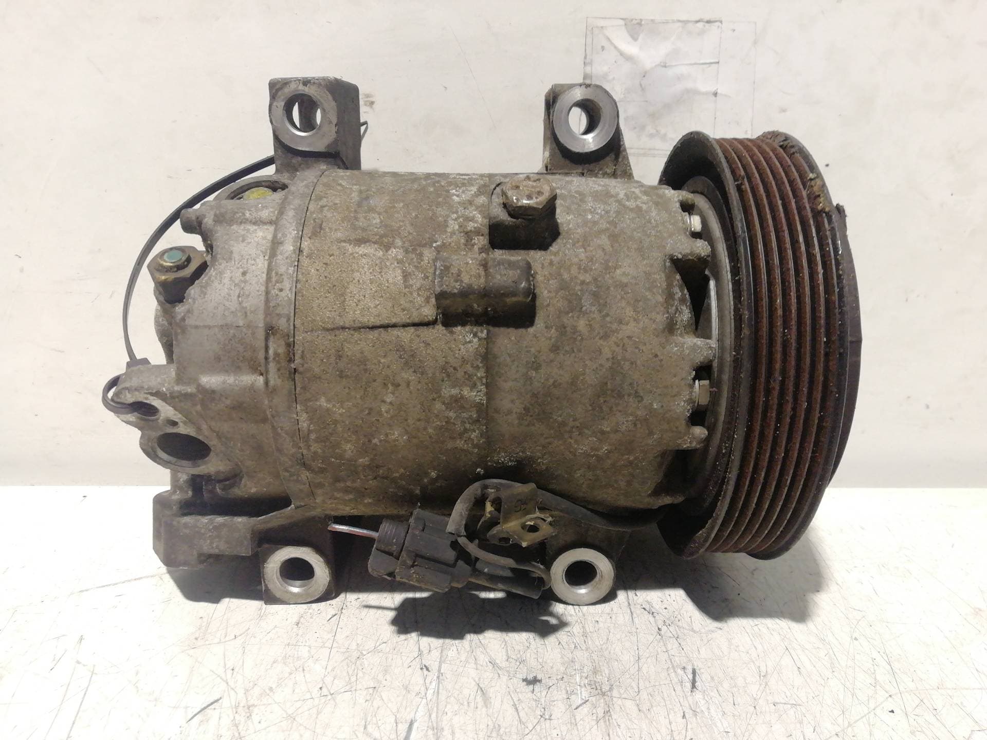 Recambio NISSAN ALMERA TINO (V10M) ref. 926009F500