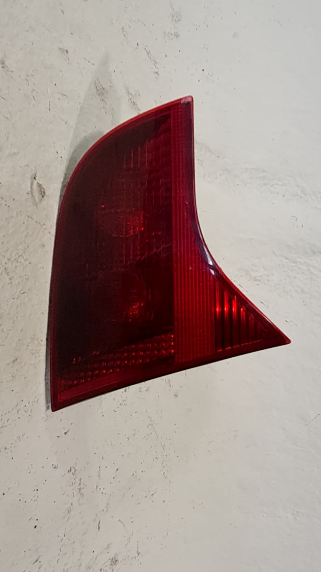 Recambio AUDI A4 AVANT (8E) ref. 8E9945094A