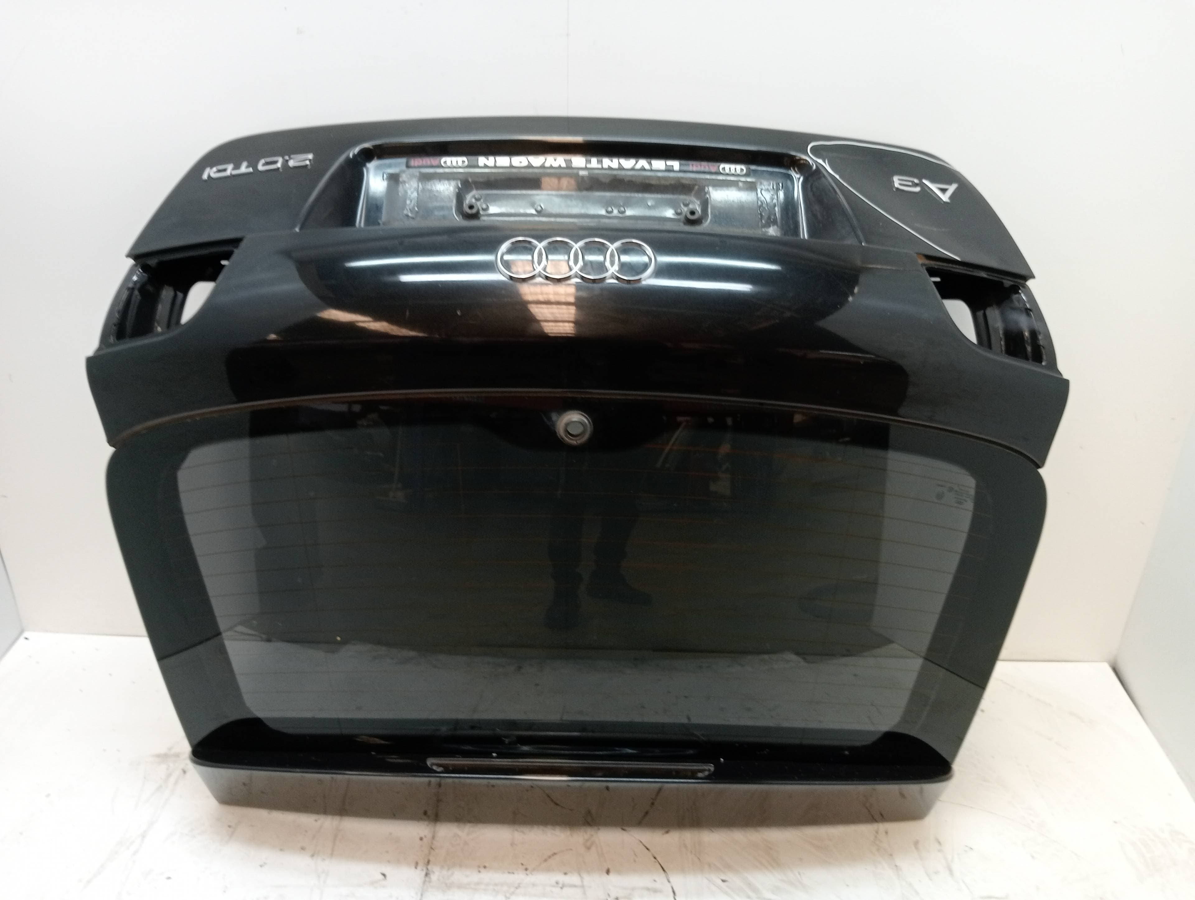 Porton trasero AUDI A3 (8P)