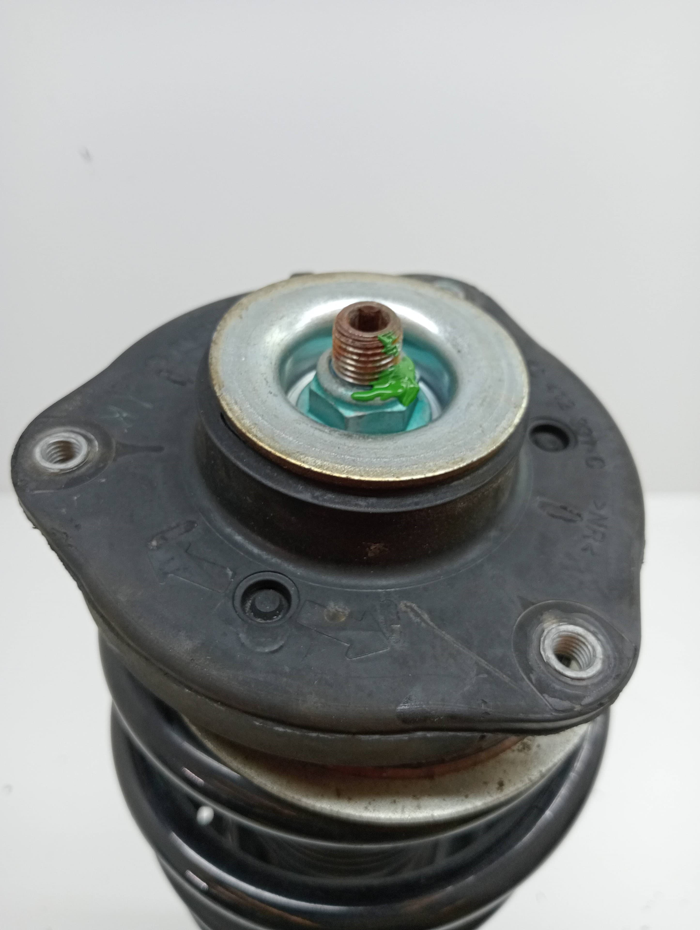 Amortiguador delantero derecho AUDI A3 (8P) 2