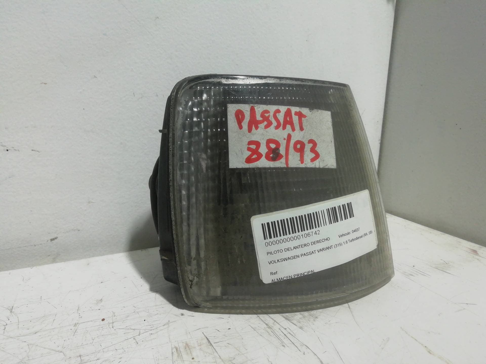 Recambio VOLKSWAGEN PASSAT VARIANT (315) ref. 357953050A 3