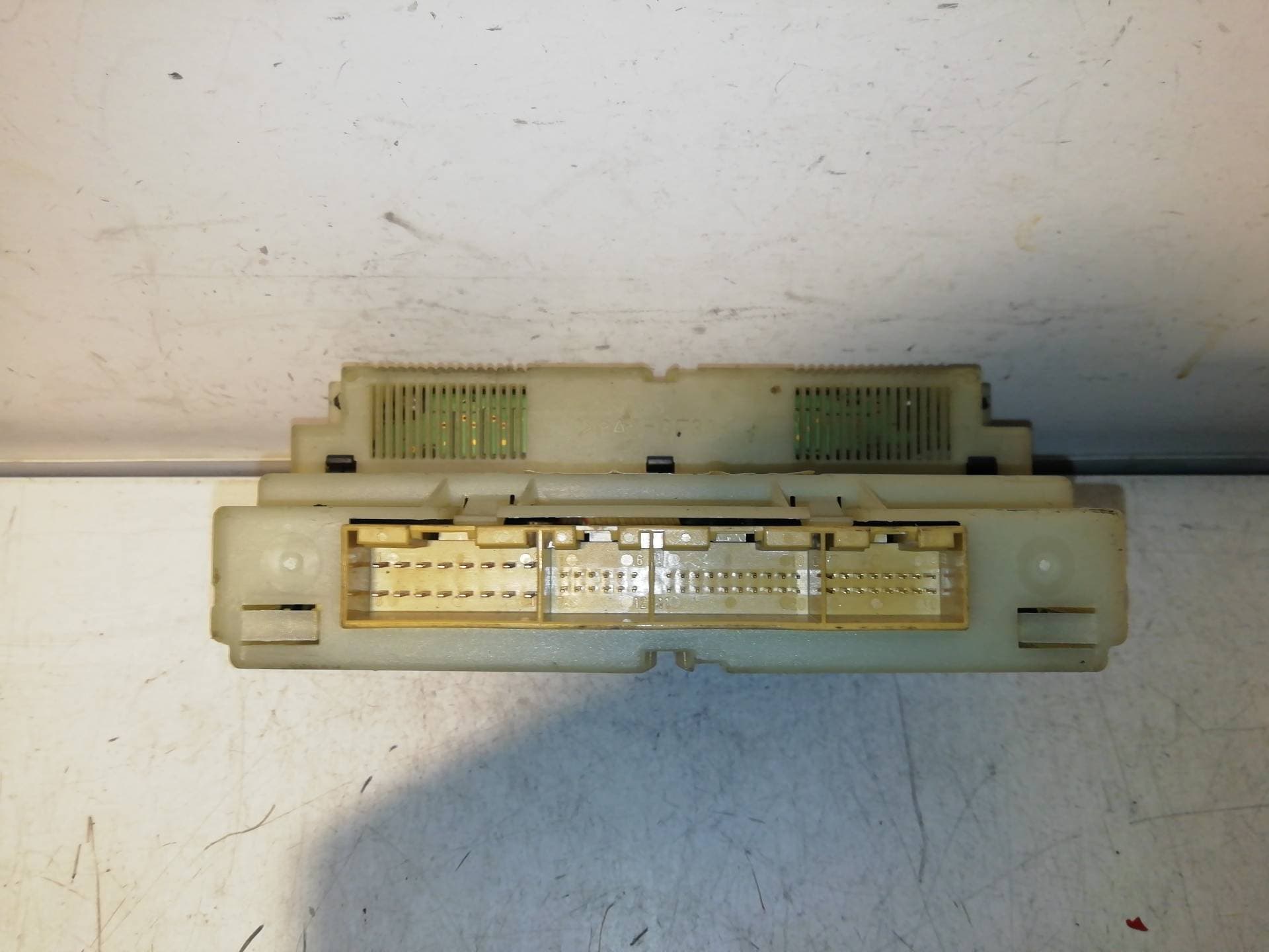 Mando climatizador VOLKSWAGEN PASSAT VARIANT (315) 3