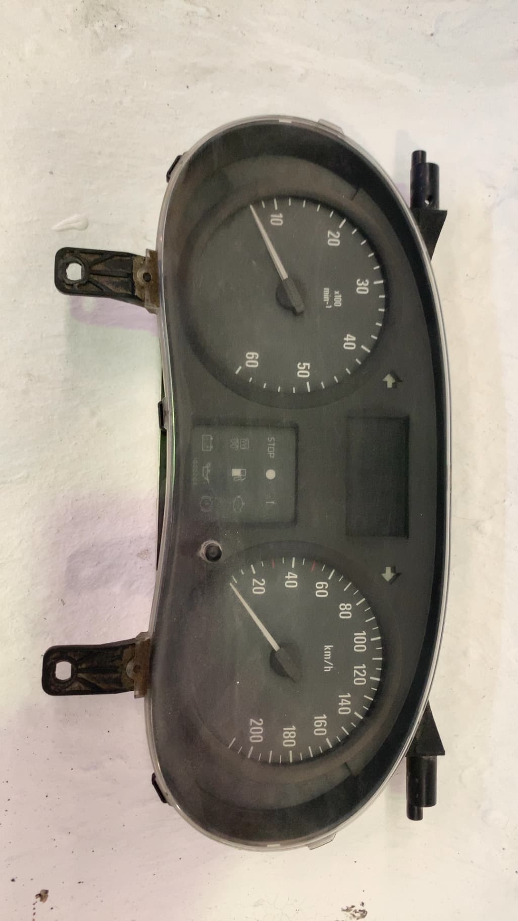 Cuadro instrumentos OPEL VIVARO