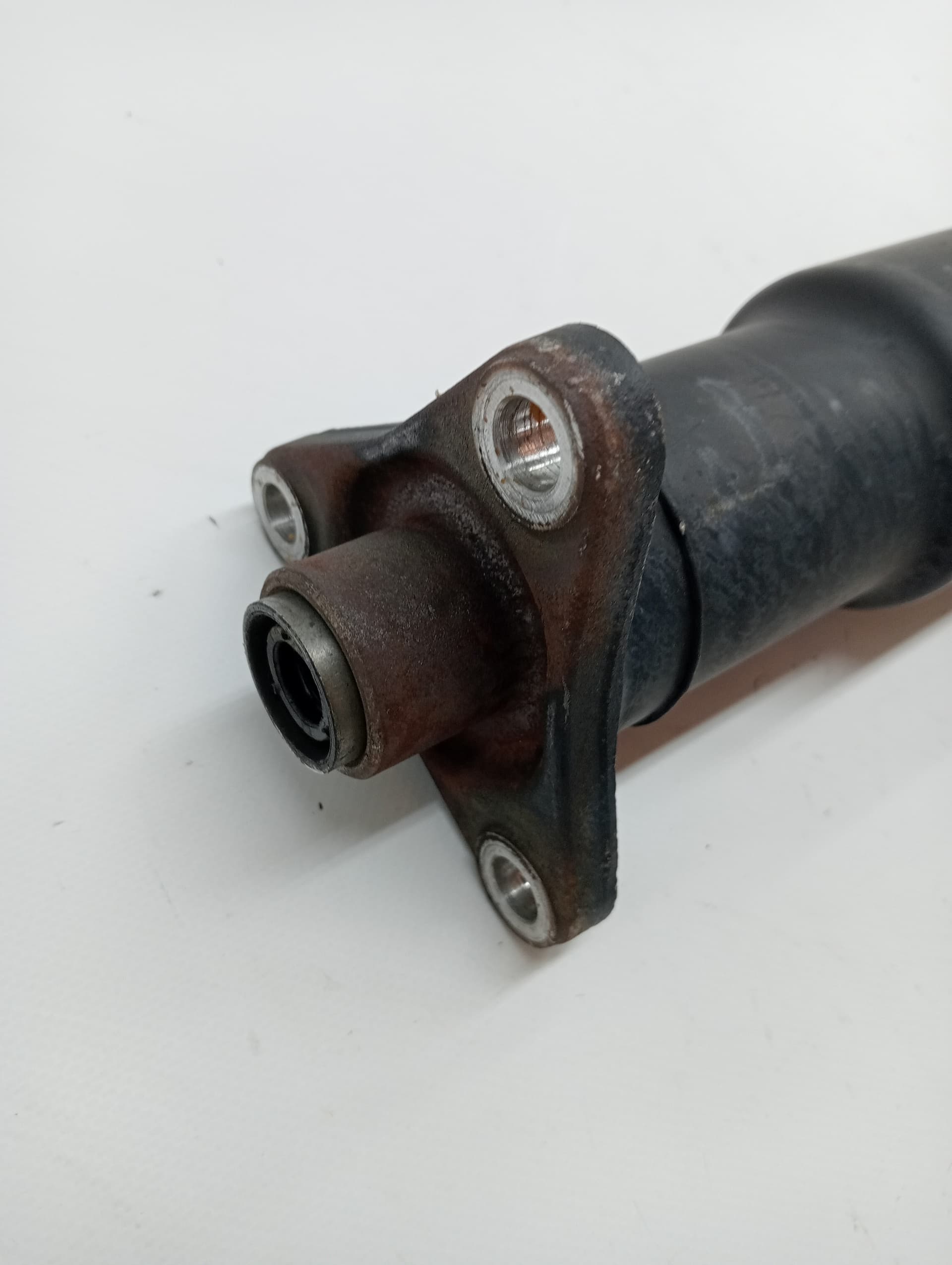 Cardan trasero BMW X5 (E70) 3