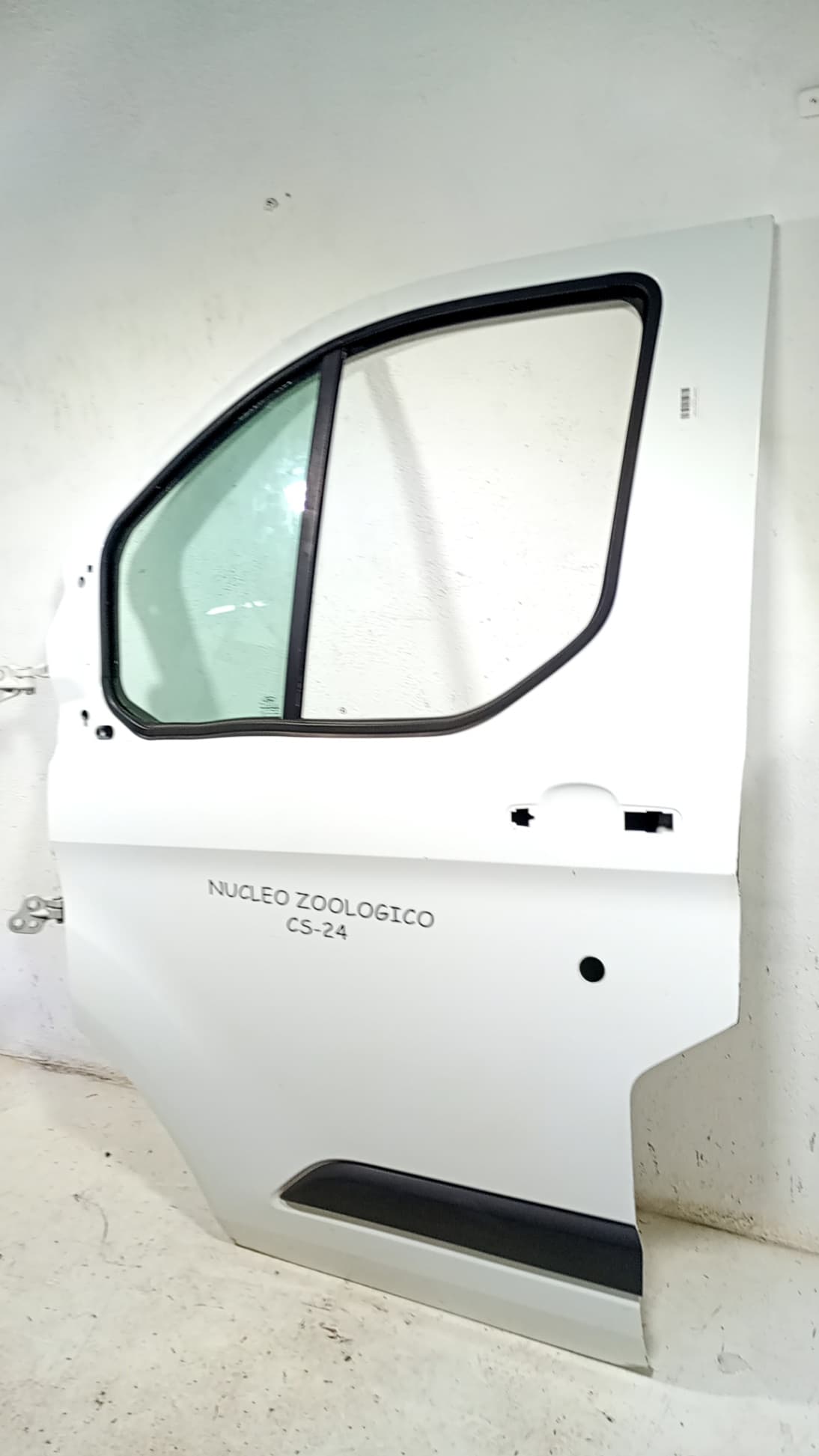 Puerta delantera izquierda FORD TRANSIT CUSTOM KASTEN 4