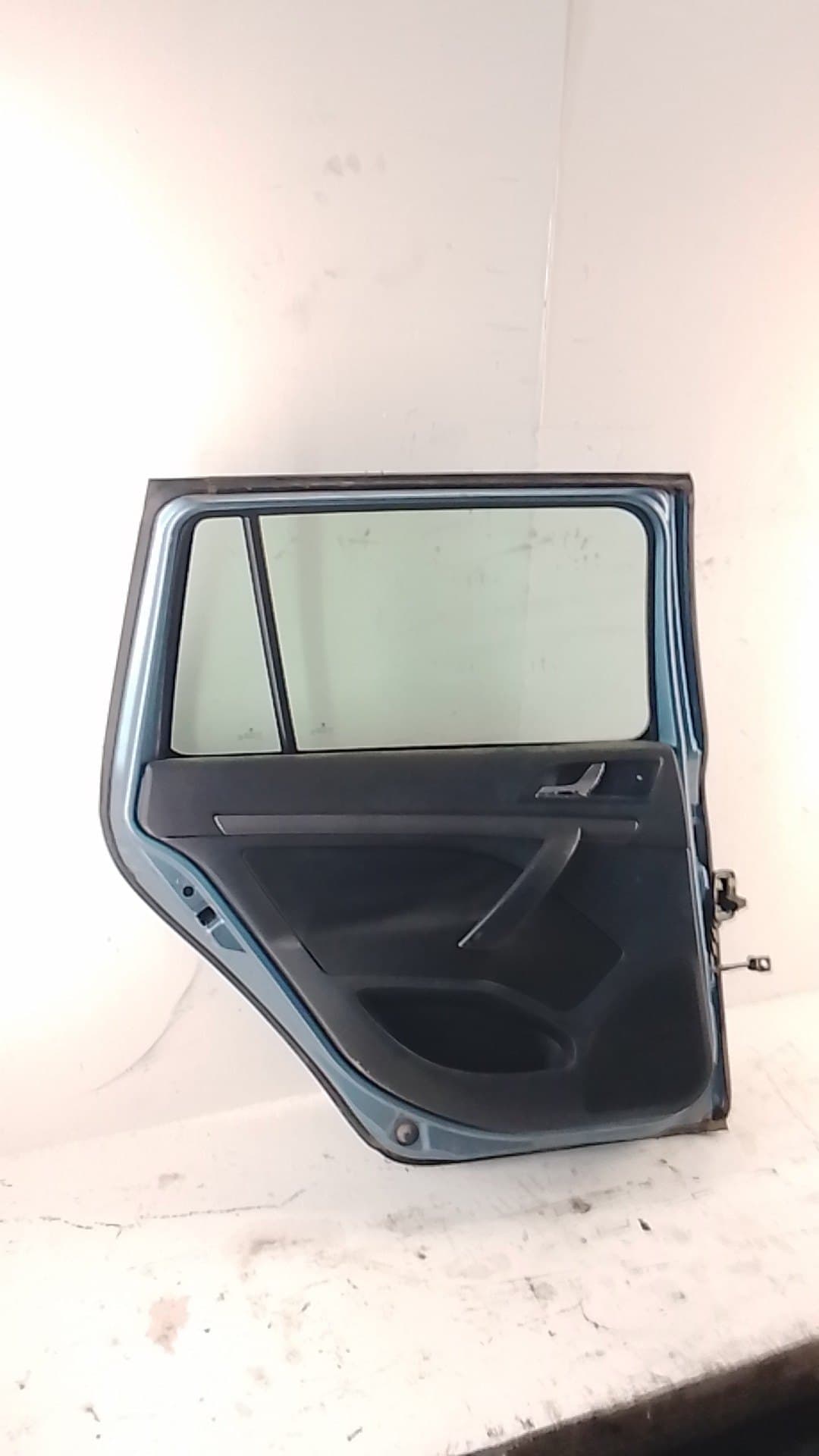 Puerta trasera izquierda SKODA OCTAVIA II COMBI (1Z5) 3