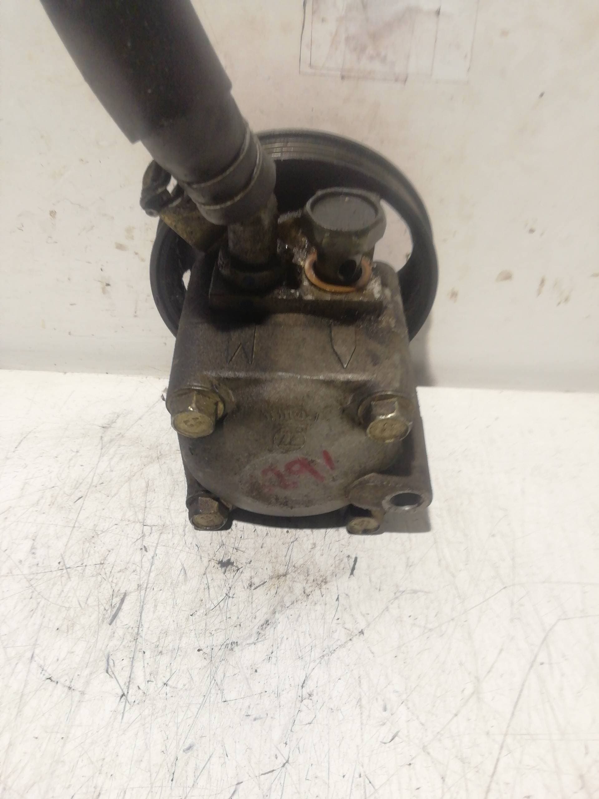 Bomba direccion NISSAN PRIMERA BERLINA (P11) 2