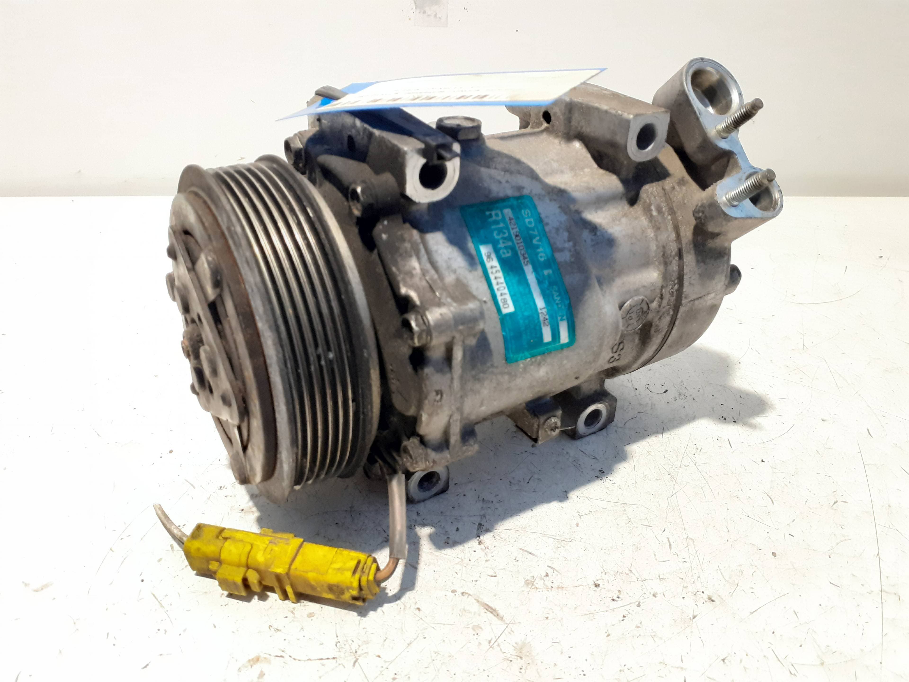 Recambio PEUGEOT 206 BERLINA ref. 9645440480 4