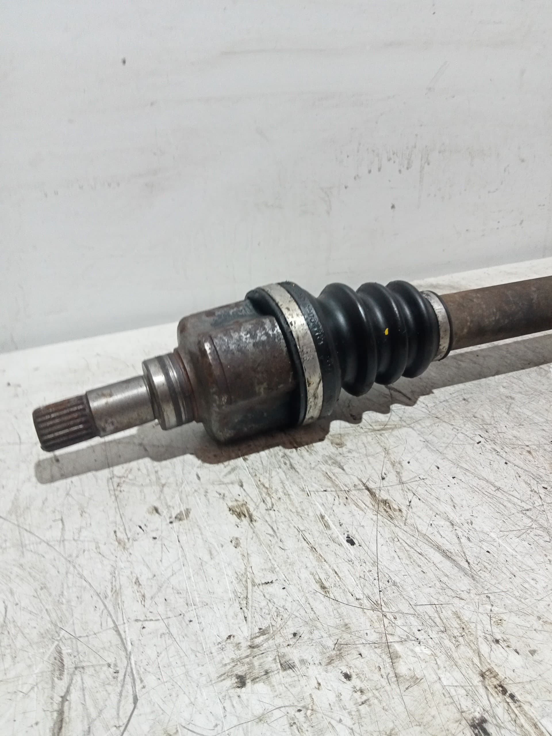 Transmision delantera izquierda PEUGEOT 206 BERLINA 2