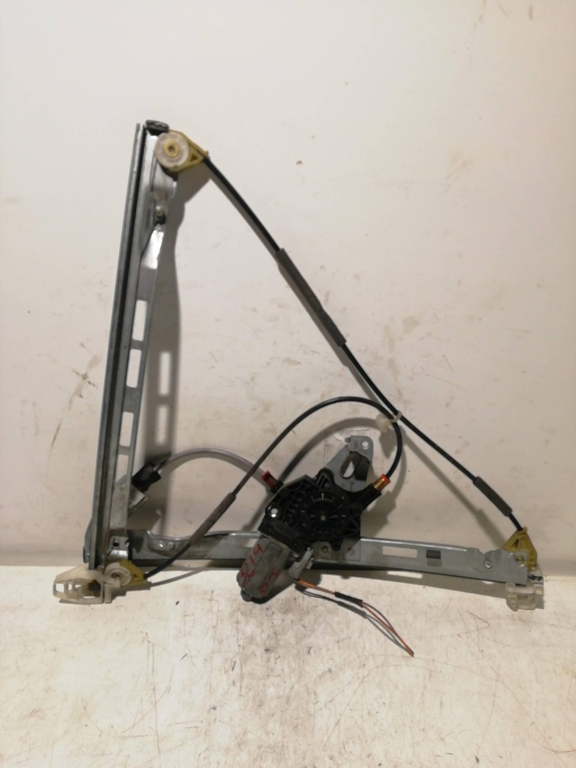 Elevalunas delantero izquierdo PEUGEOT 206 BERLINA
