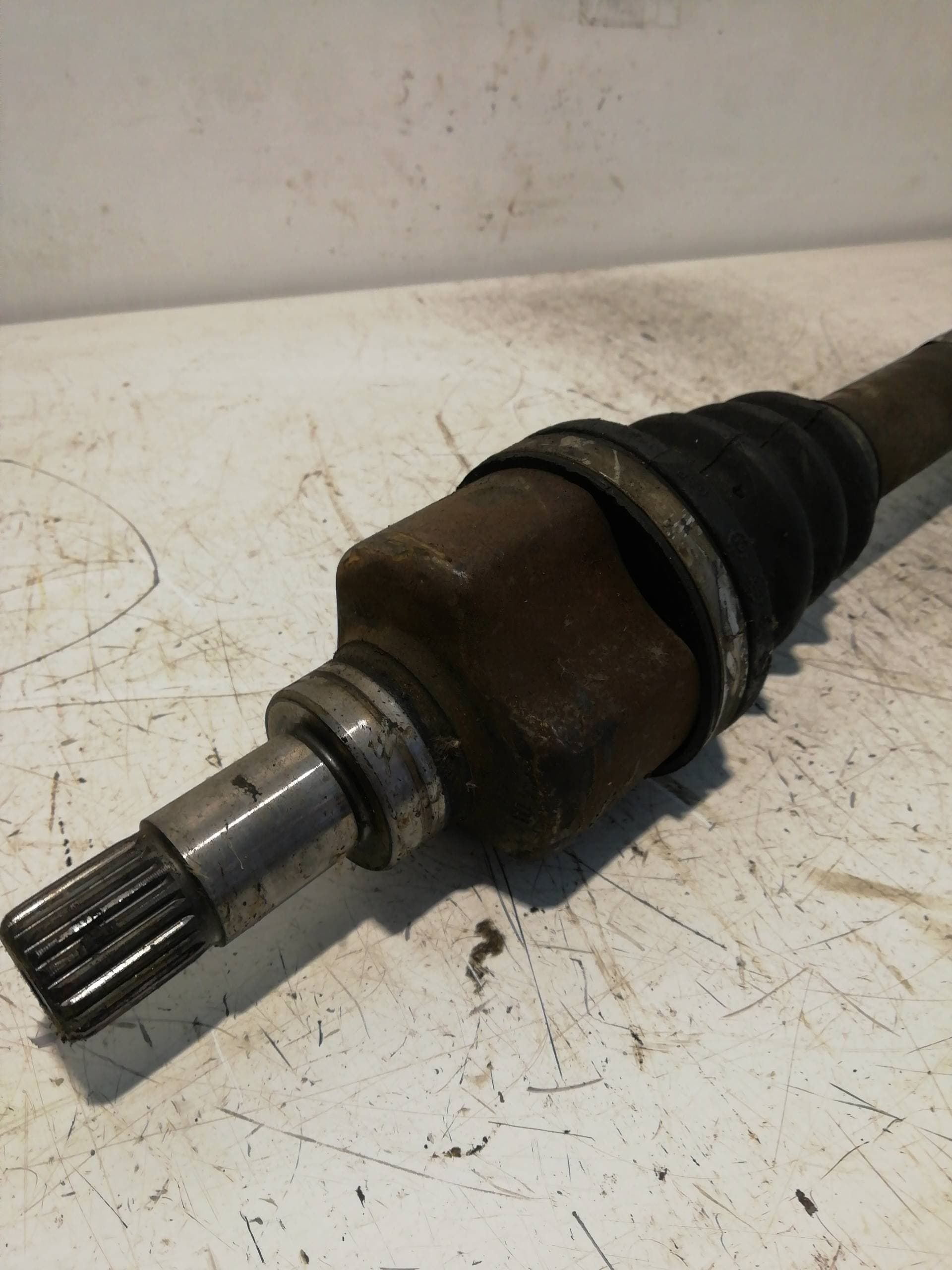 Transmision delantera izquierda PEUGEOT 206 BERLINA 2