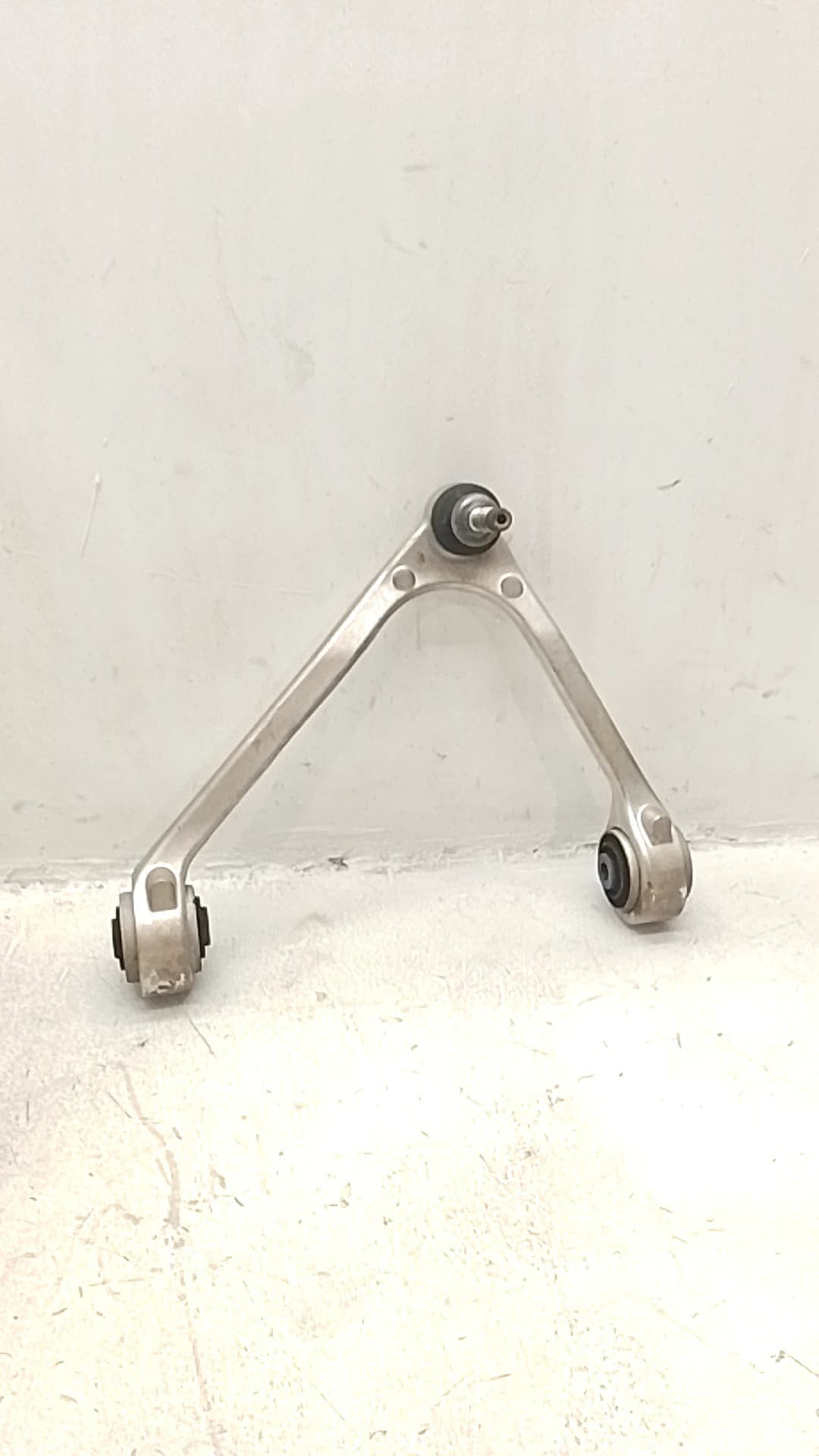 Brazo suspension superior delantero izquierdo JAGUAR XF I (X250) 2