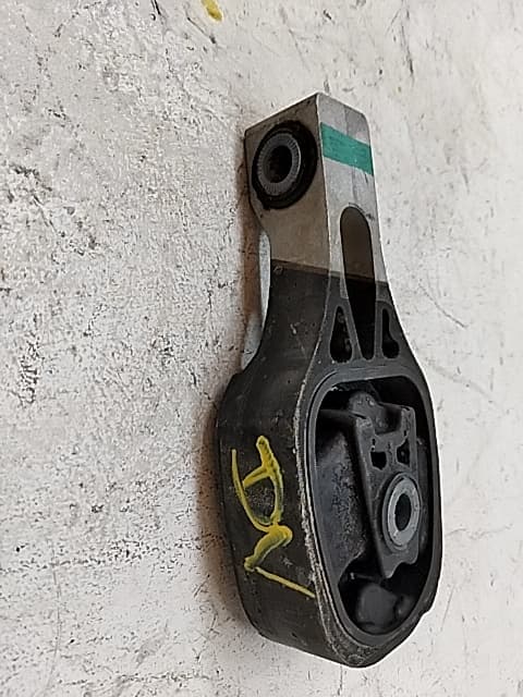 Recambio OPEL CORSA E ref. 9824116780 3
