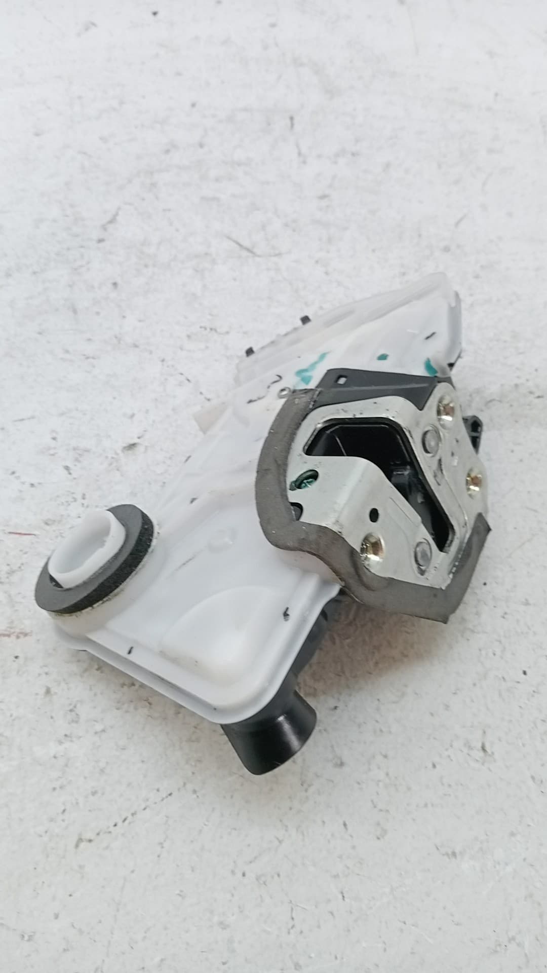 Cerradura puerta delantera izquierda TOYOTA C-HR