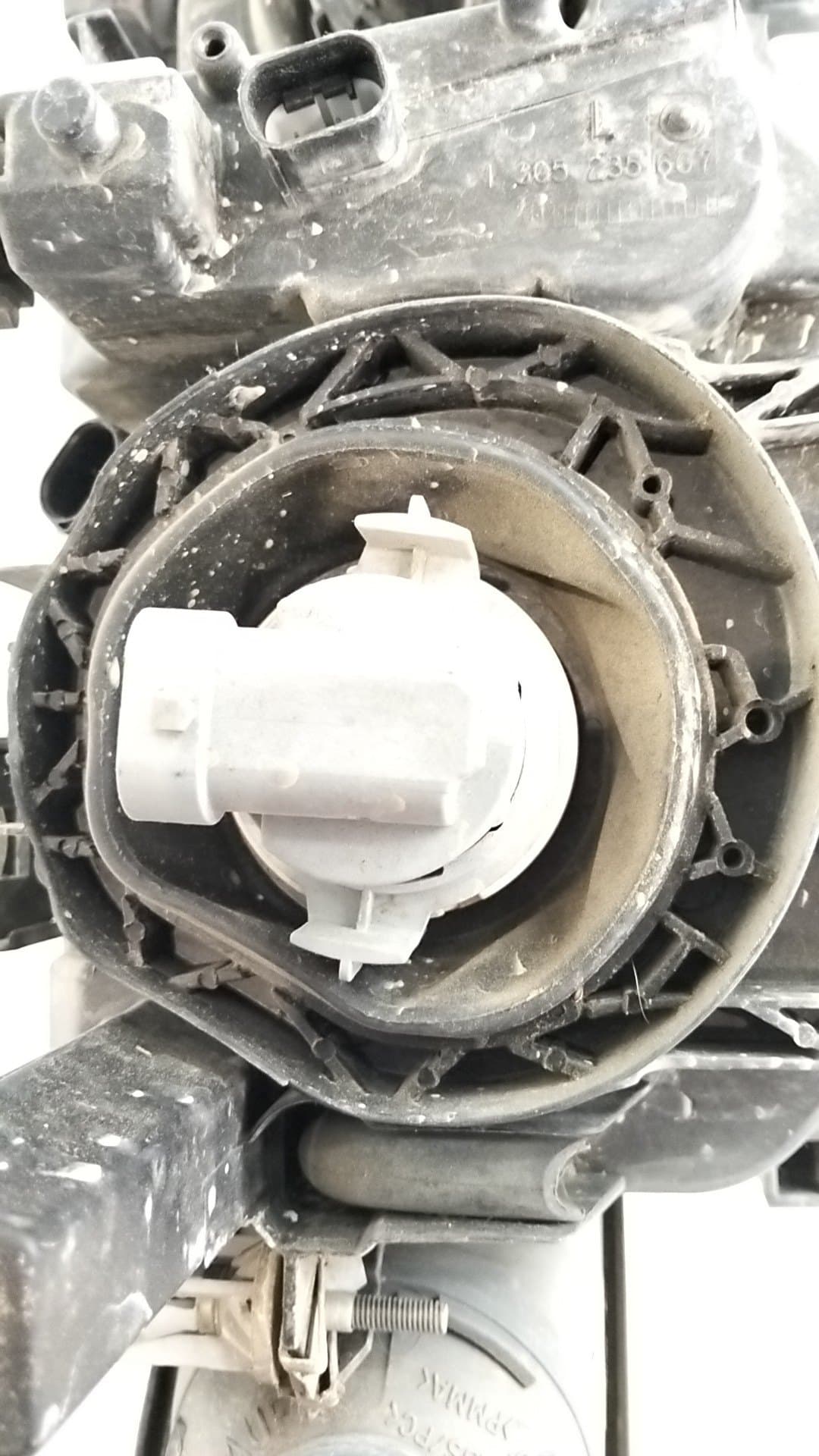 Recambio BMW SERIE 3 COMPACT (E46) ref. 63126901969 2