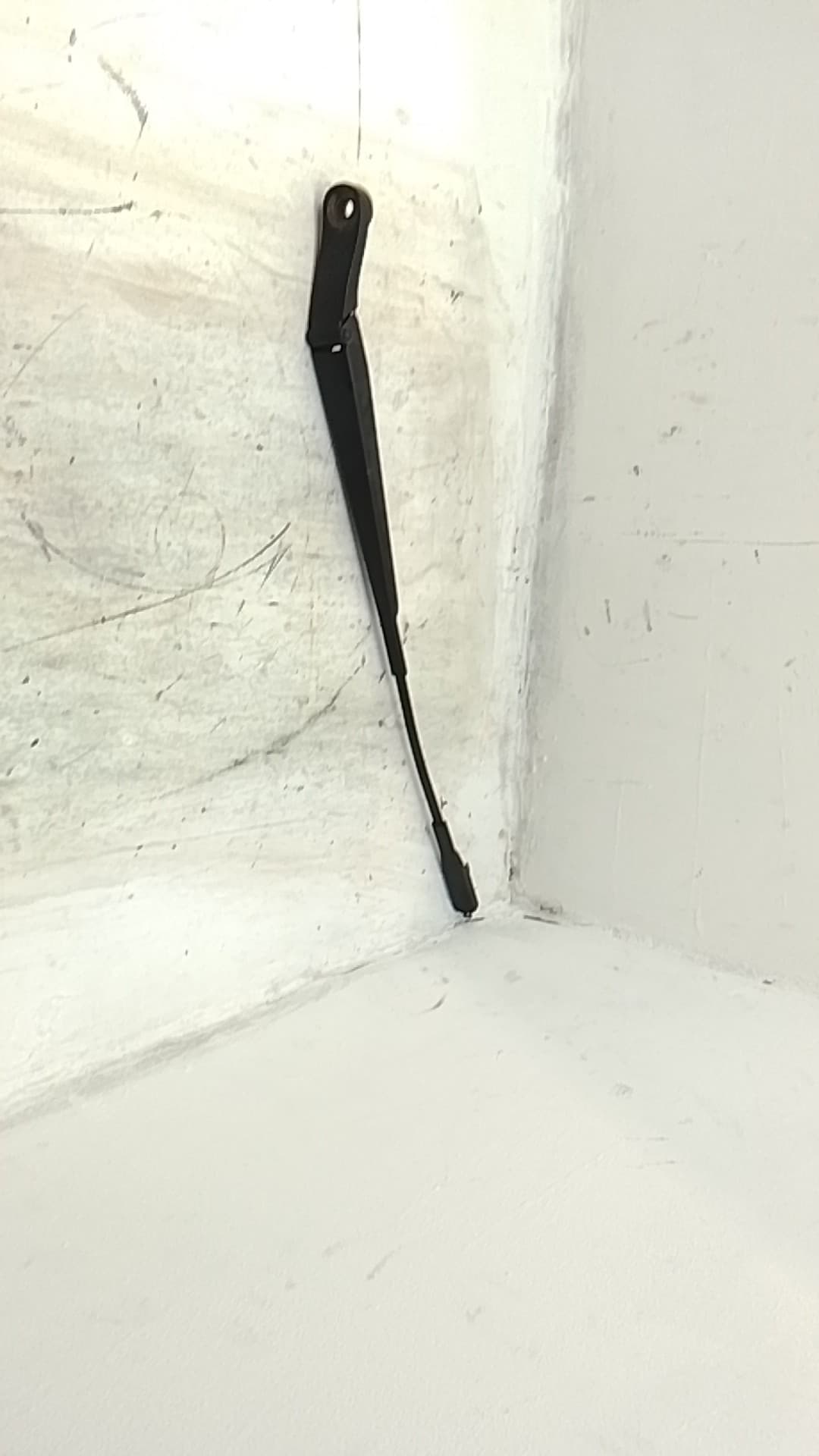 Brazo limpia delantero izquierdo OPEL ZAFIRA B 3