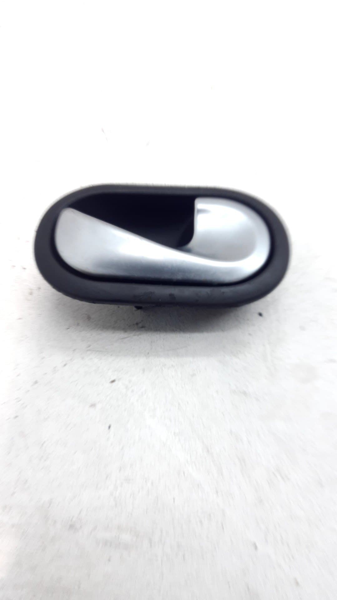 Maneta interior delantera derecha RENAULT GRAND SCENIC II (JM0/1_)