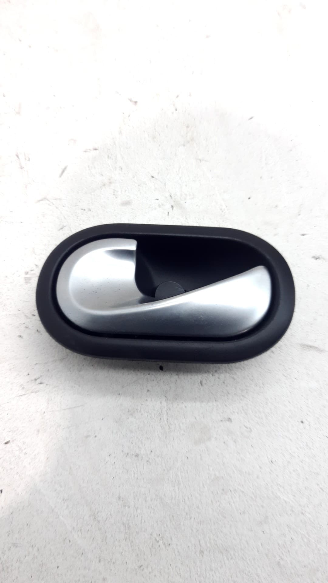 Maneta interior delantera izquierda RENAULT GRAND SCENIC II (JM0/1_)