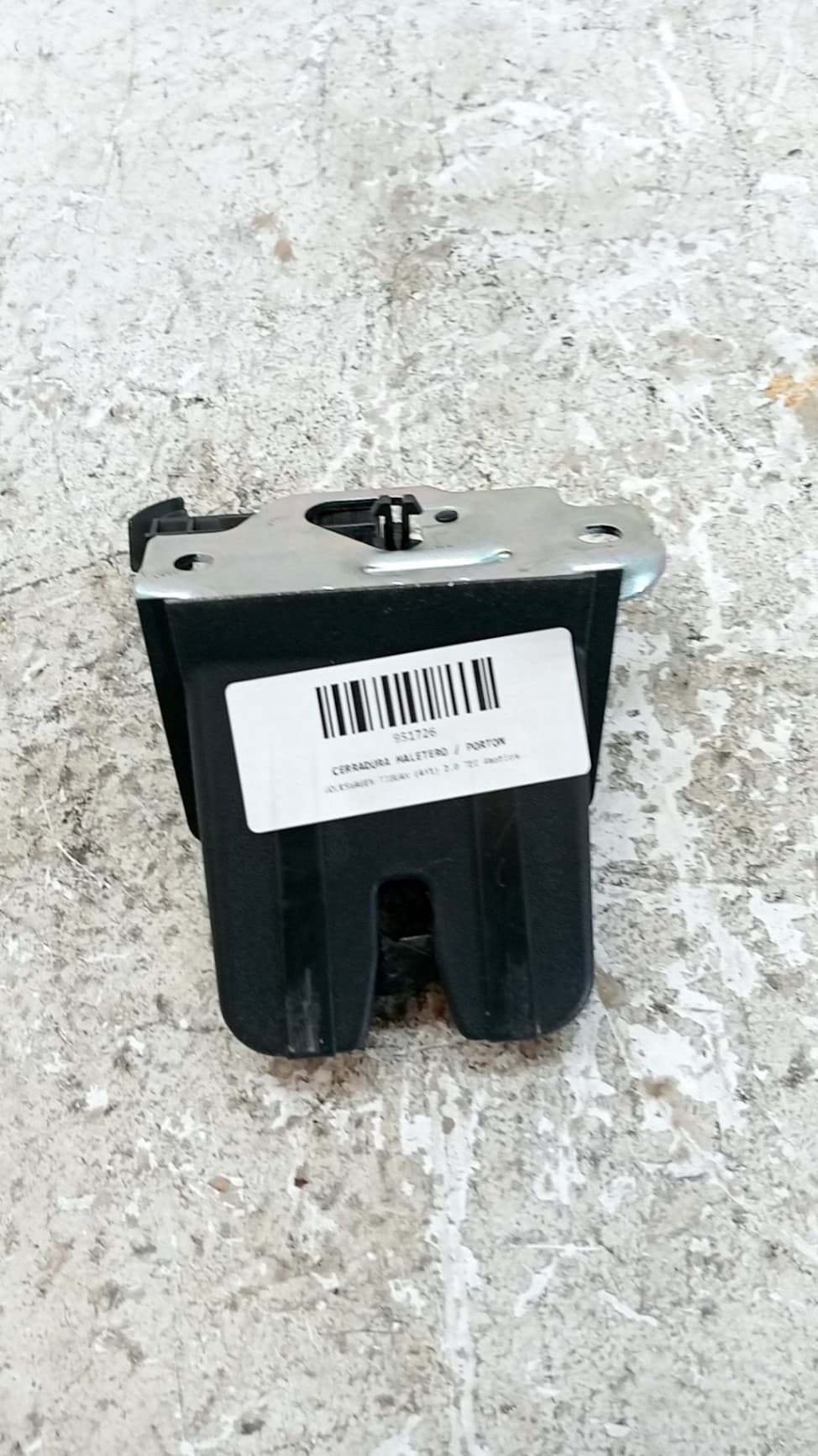 Cerradura maletero / porton VOLKSWAGEN TIGUAN (AX1)