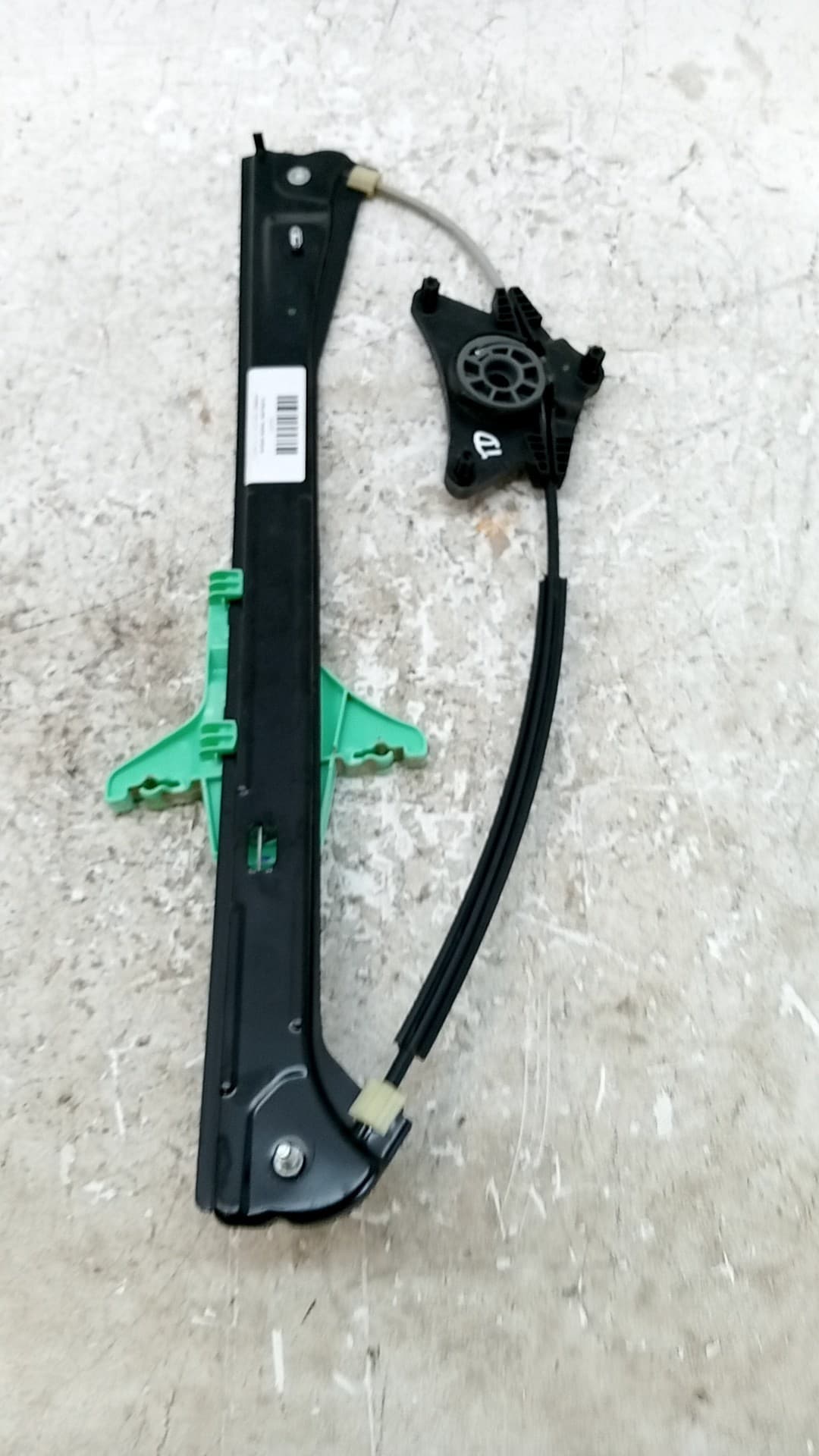 Elevalunas trasero derecho VOLKSWAGEN TIGUAN (AX1)