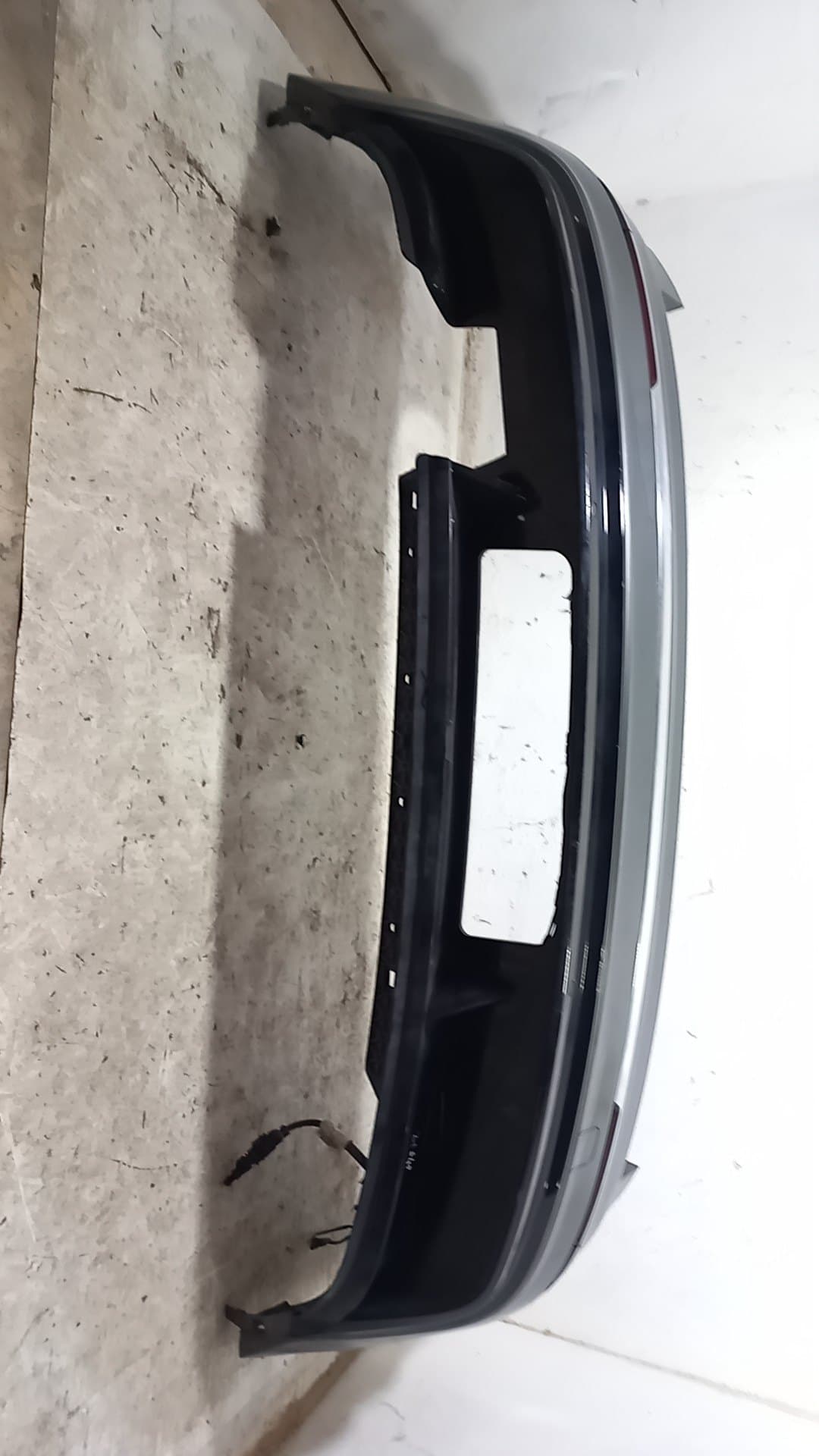Paragolpes trasero VOLKSWAGEN TIGUAN (AX1) 3