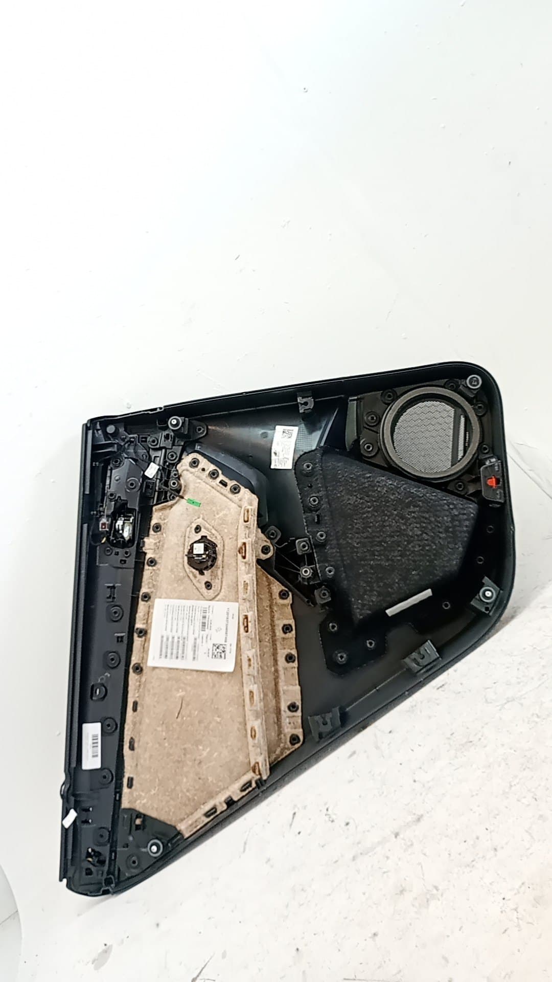 Guarnecido puerta trasera derecha VOLKSWAGEN TIGUAN (AX1) 4