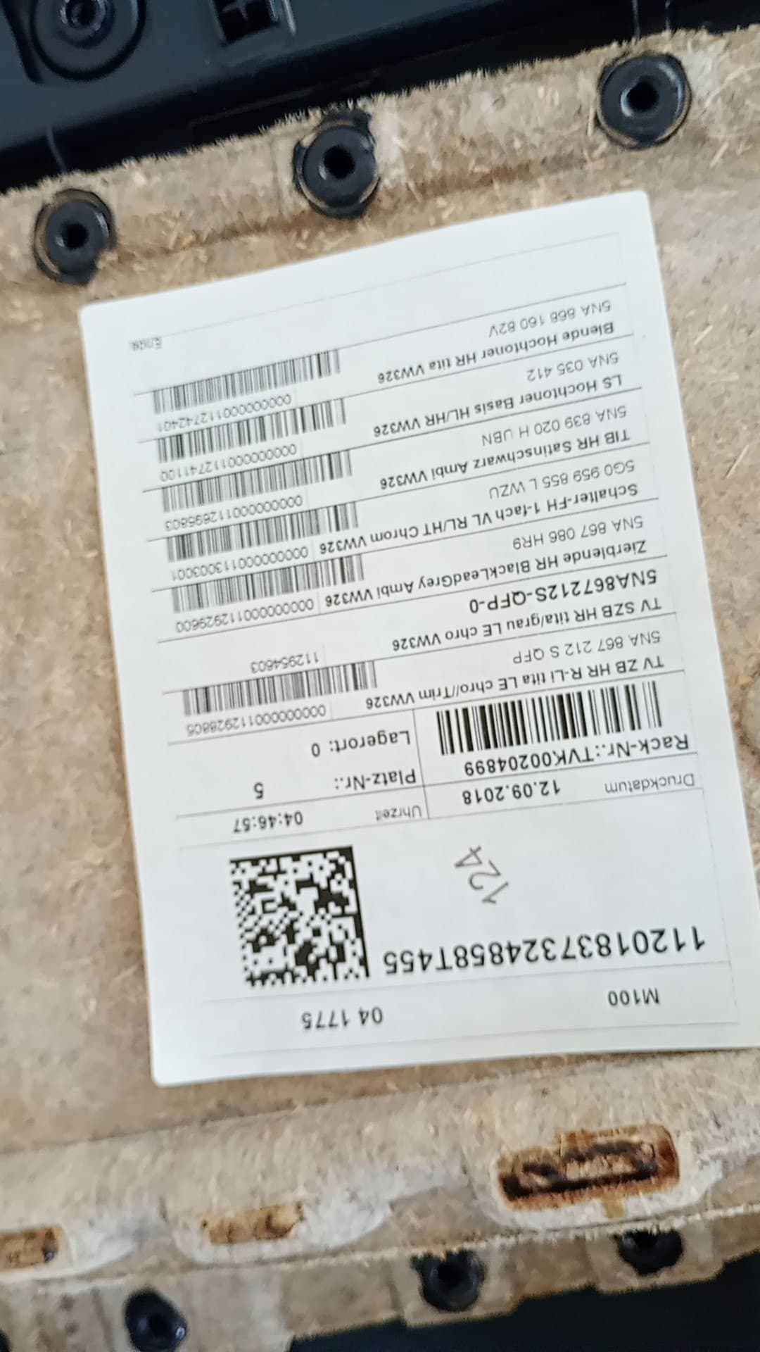Guarnecido puerta trasera derecha VOLKSWAGEN TIGUAN (AX1) 2
