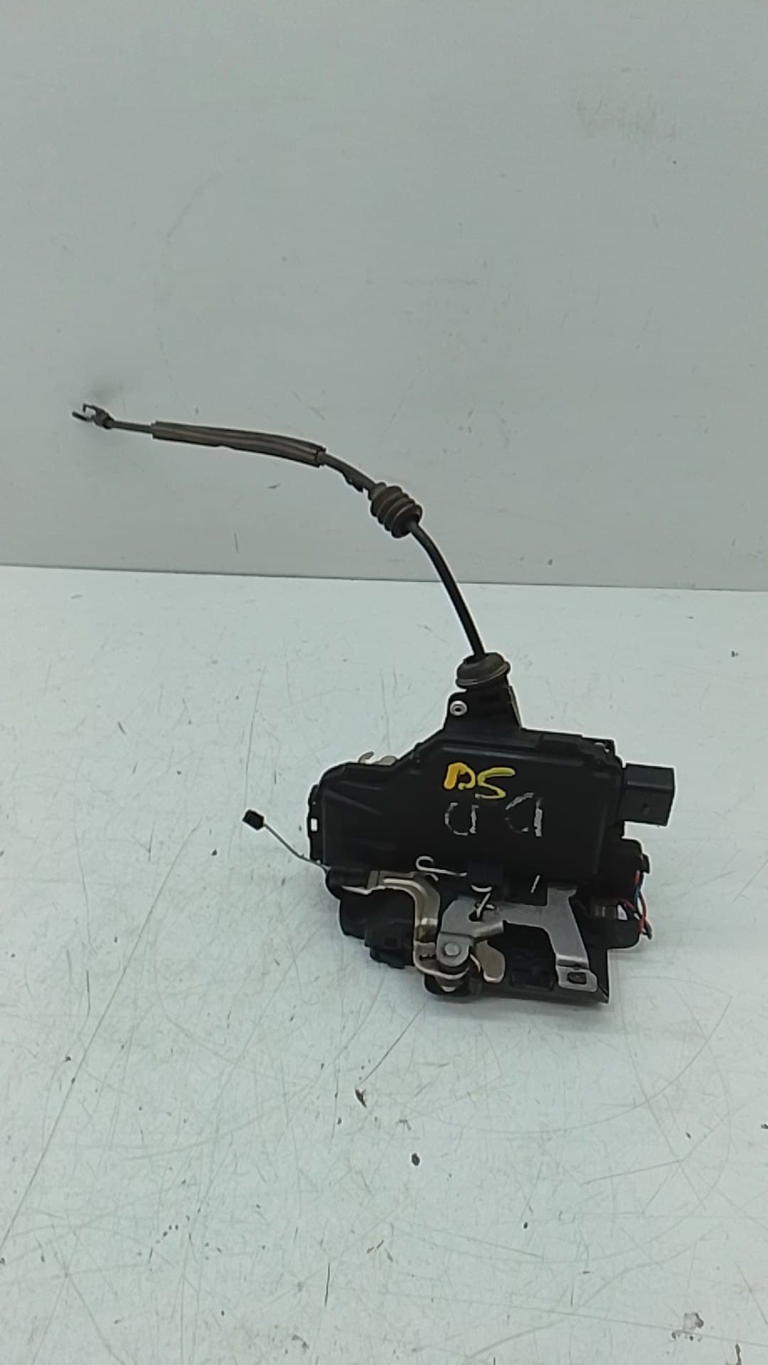 Cerradura puerta delantera derecha VOLKSWAGEN BORA BERLINA (1J2)