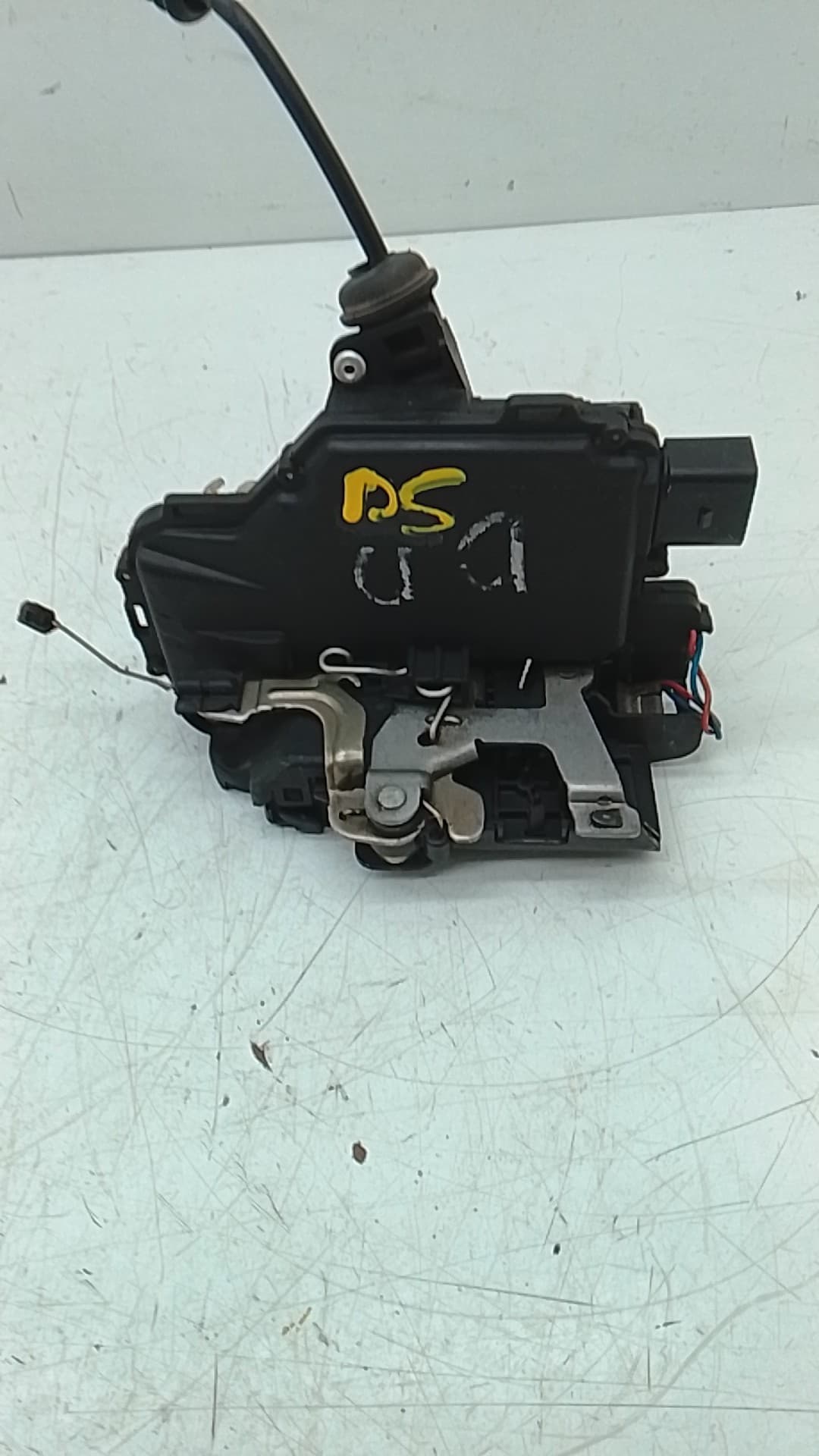 Cerradura puerta delantera derecha VOLKSWAGEN BORA BERLINA (1J2) 5