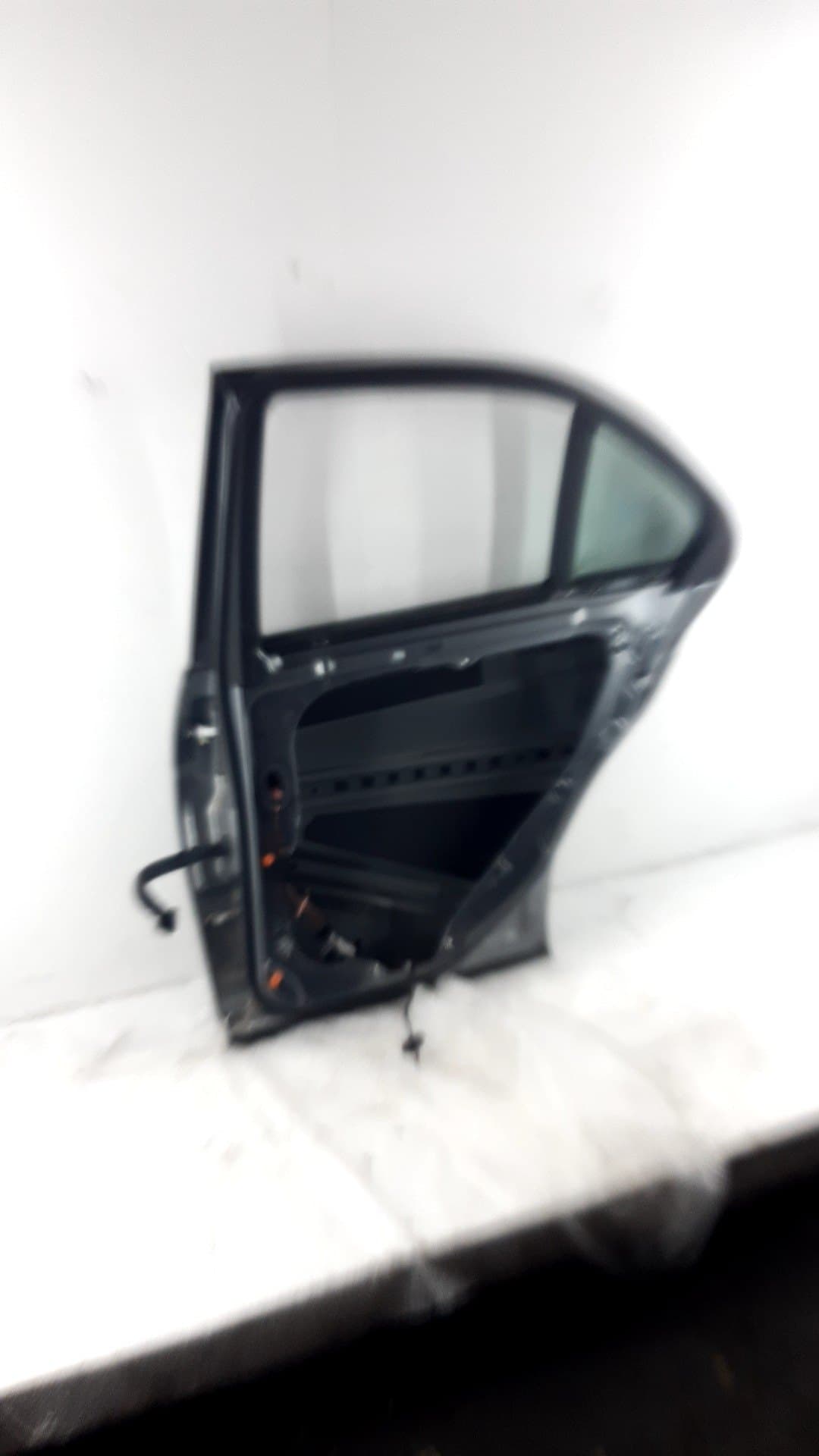 Puerta trasera derecha MERCEDES-BENZ CLASE C (W203) BERLINA 2