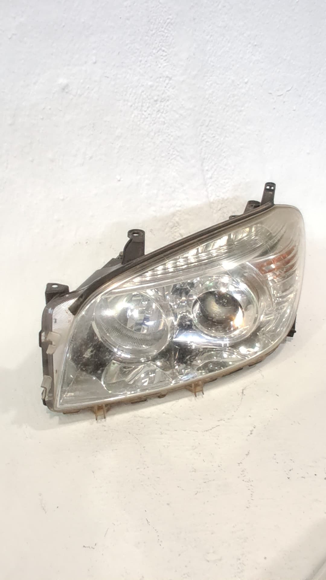 Faro izquierdo TOYOTA RAV 4 (A3)