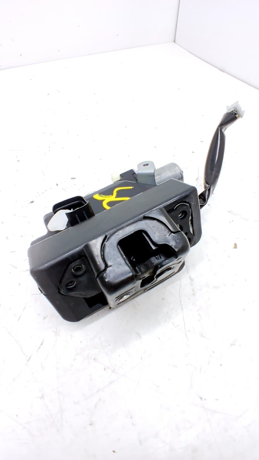 Cerradura maletero / porton TOYOTA RAV 4 3