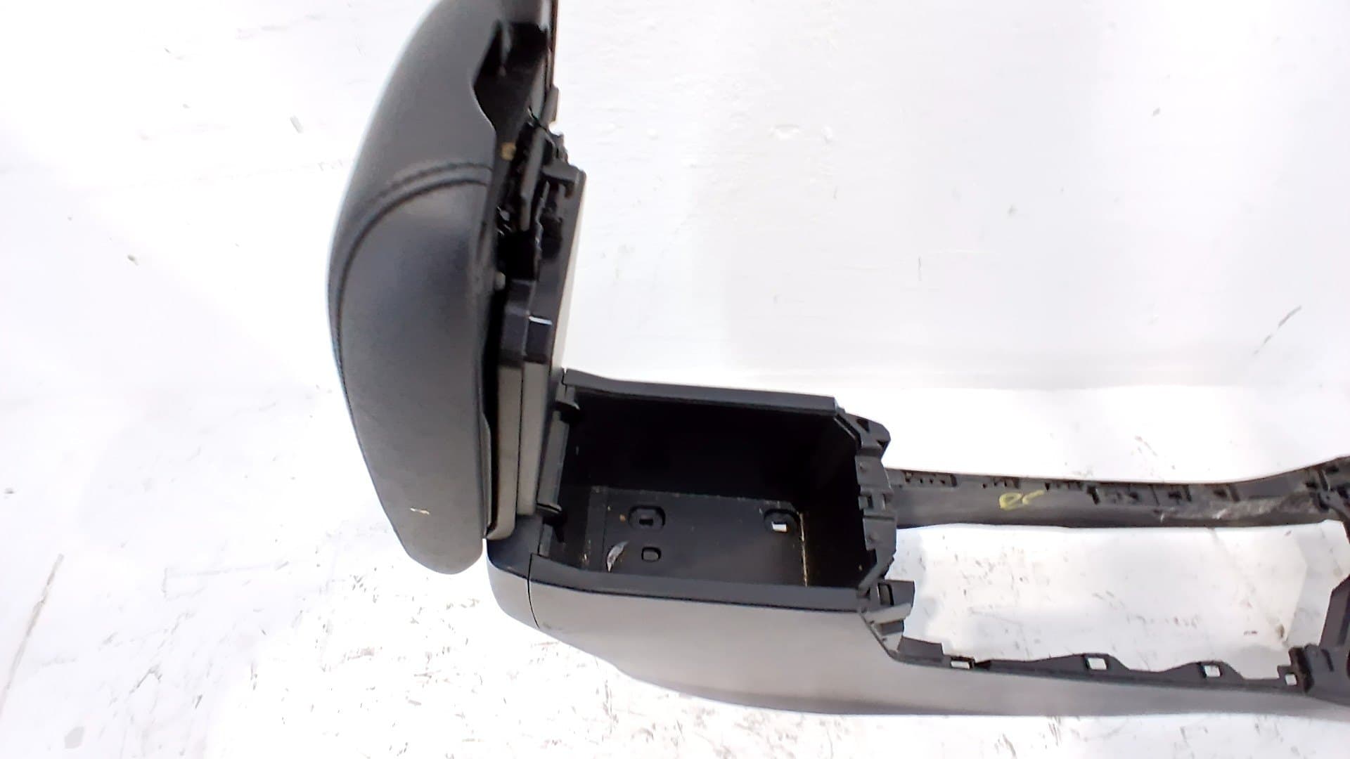 Consola central TOYOTA RAV 4 4