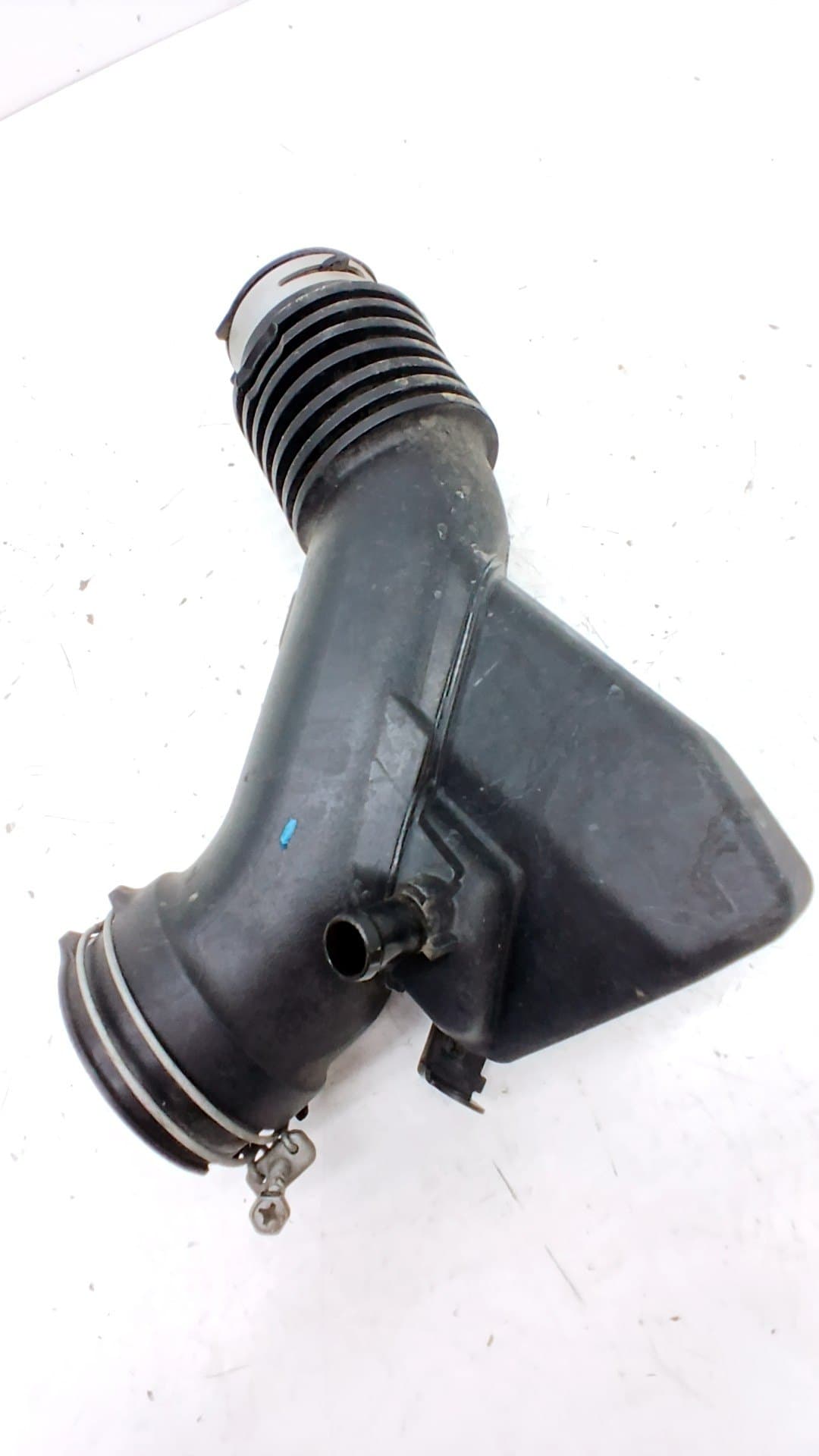 Recambio TOYOTA RAV 4 ref. 1788136140 2