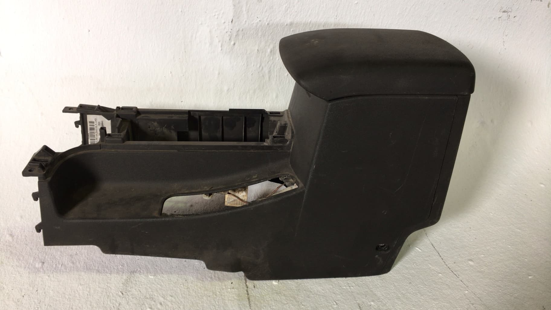 Apoyabrazos central NISSAN NAVARA PICK-UP (D40M)