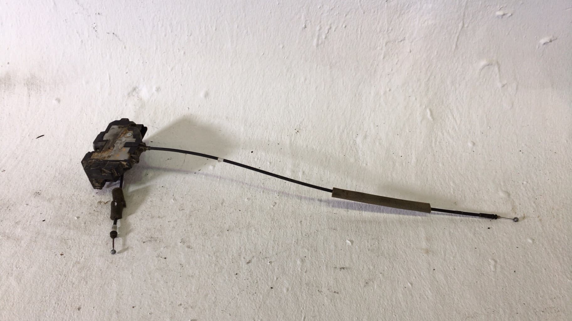 Cerradura puerta delantera derecha NISSAN NAVARA PICK-UP (D40M) 2